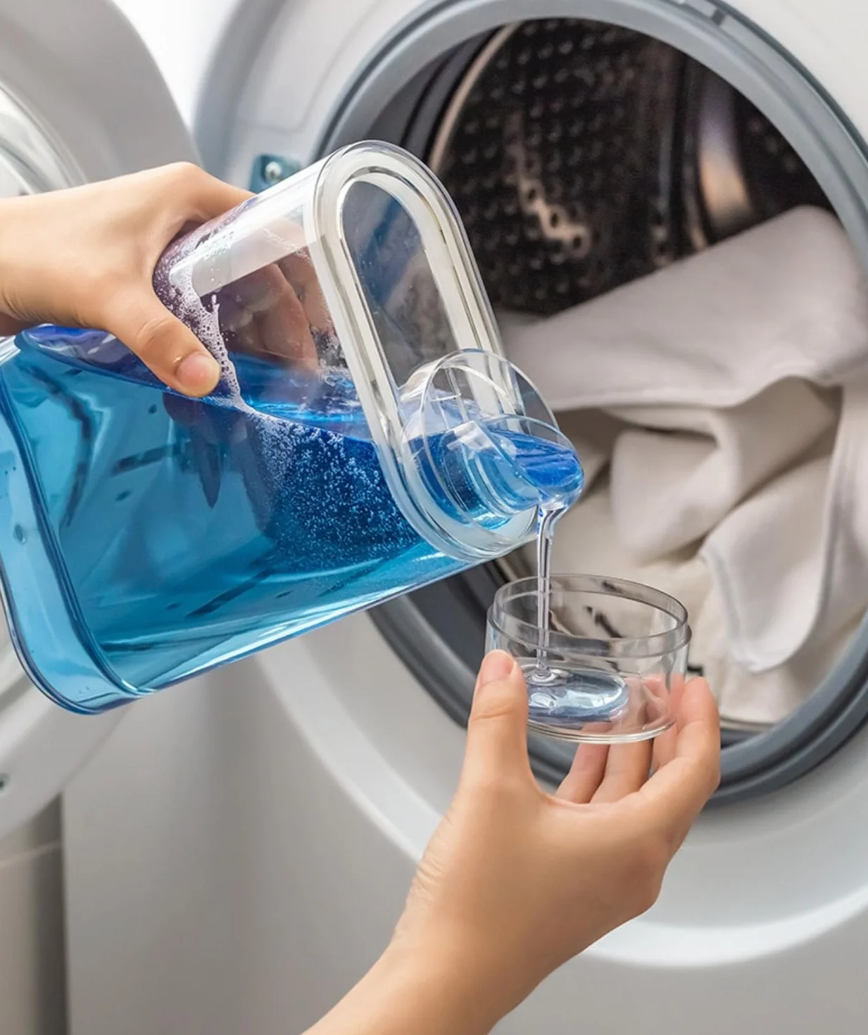 Dozownik detergentów do prania 1300 ml pojemnik na koraliki do zmiękczania tkanin