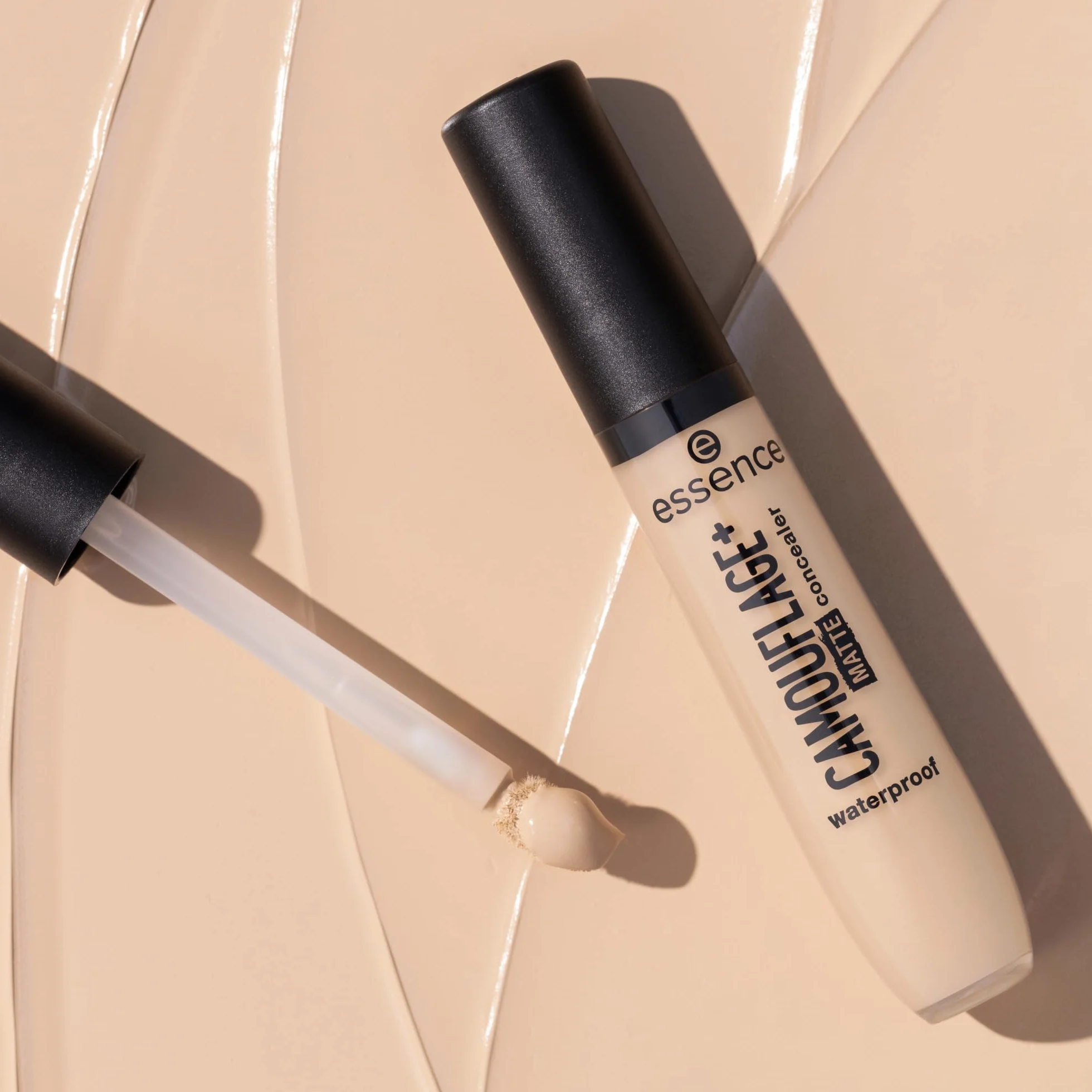 essence CAMOUFLAGE+ MATTE concealer 100