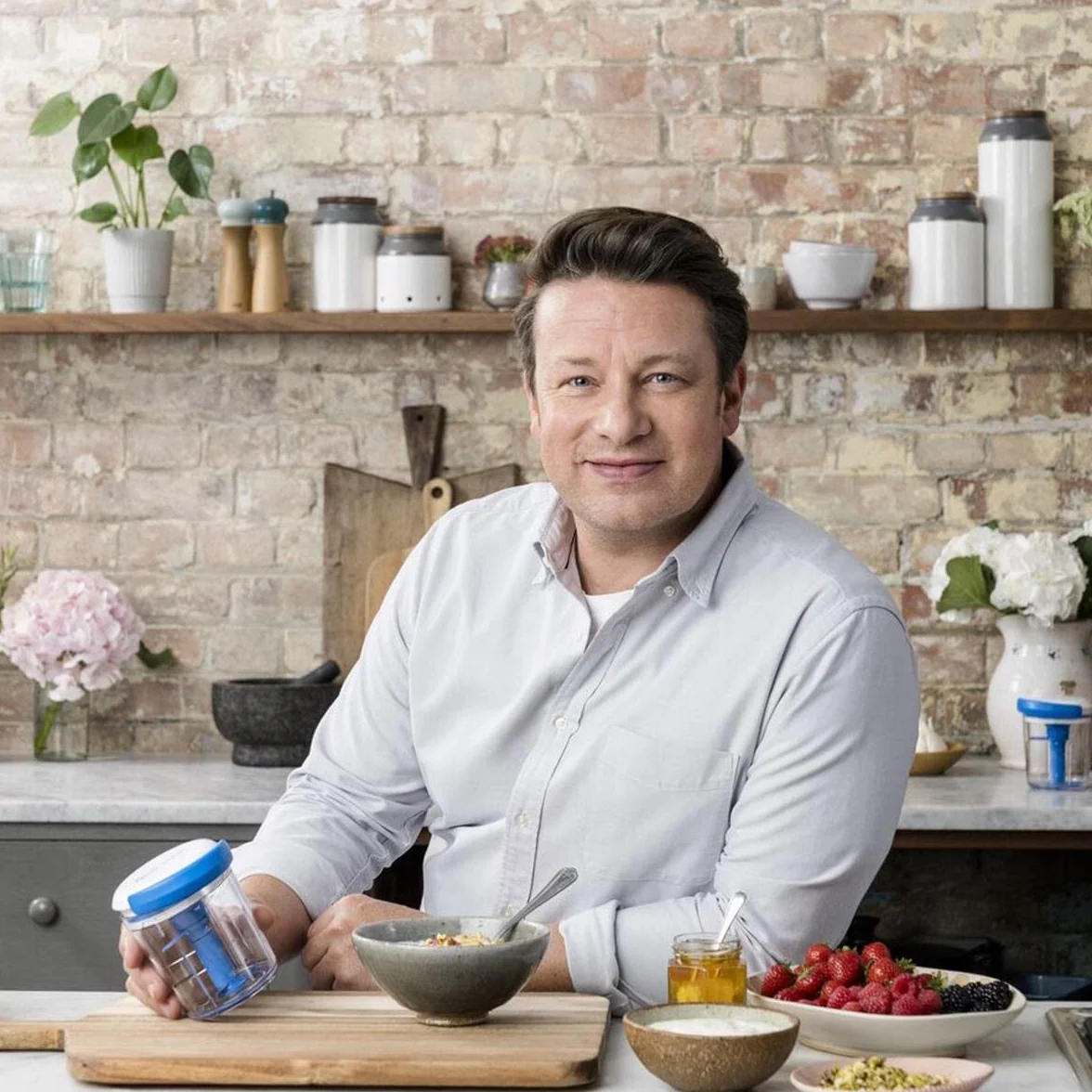 Jamie Oliver by Tefal Chop & Shaker 450 ml, szybkie, ostrza ze stali nierdzewnej, wodoodporna pokrywa, podziałki wewnętrzne, warzywa, cebula, zioła, orzechy włoskie, sosy sałatkowe, sosy, marynaty