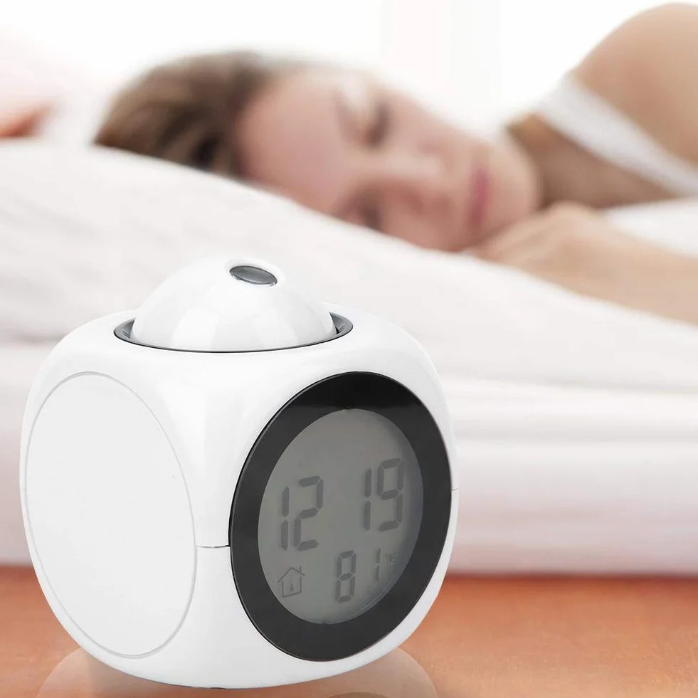 Ymiko Nowoczesny budzik z projektorem cyfrowym LED, mini wielofunkcyjny wyświetlacz temperatury, zegar projekcyjny mówiący głosowo, 12/24 godziny, przełączany wystrój domu (biały USB)