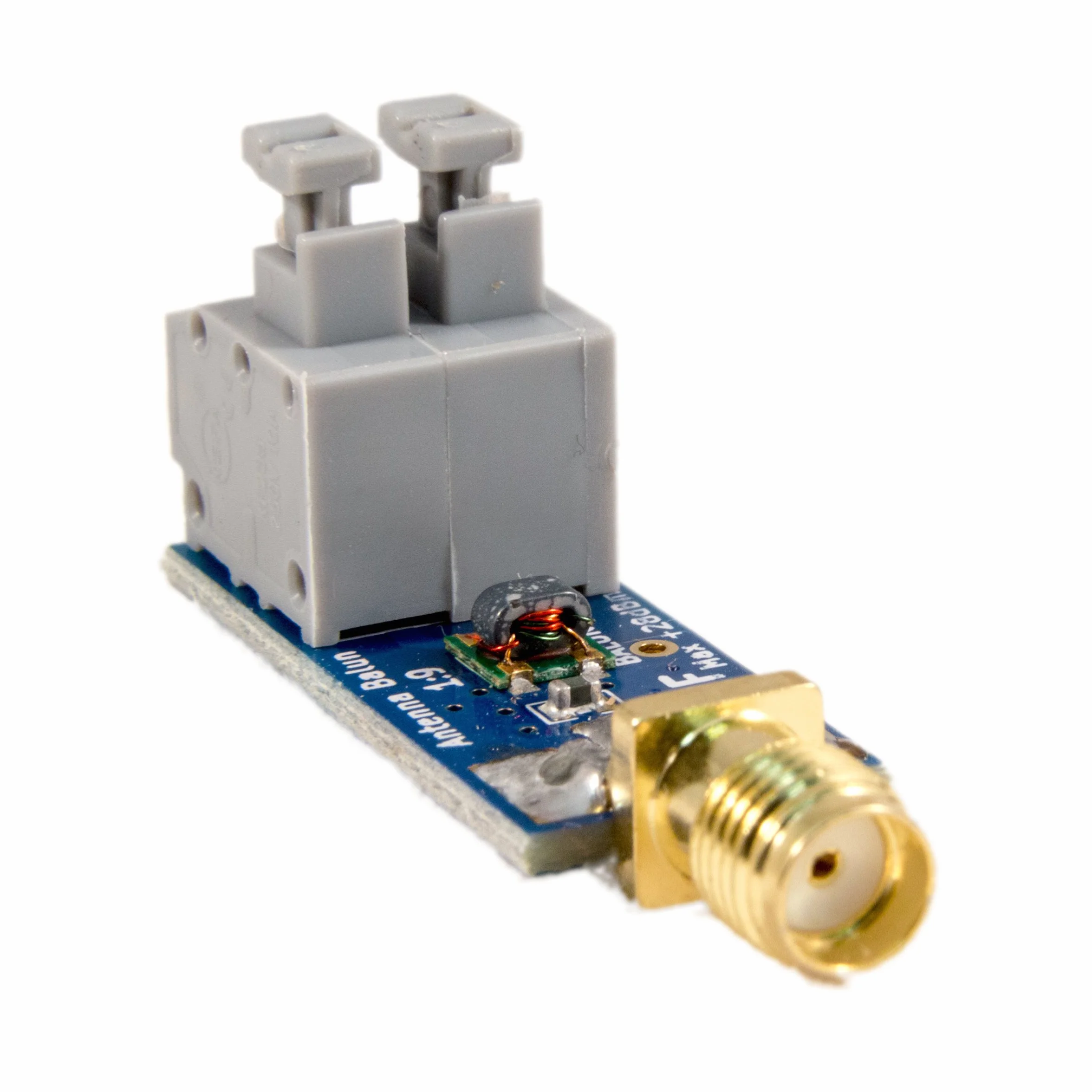 NESDR SMArt XTR HF Bundle: 300Hz-2.3GHz Software Defined Radio Set for LF/HF/UHF/VHF. Zawiera NESDR SMArt XTR RTL-SDR, zmontowany konwerter Ham It Up Plus, 3 anteny, balun, adaptery i kable