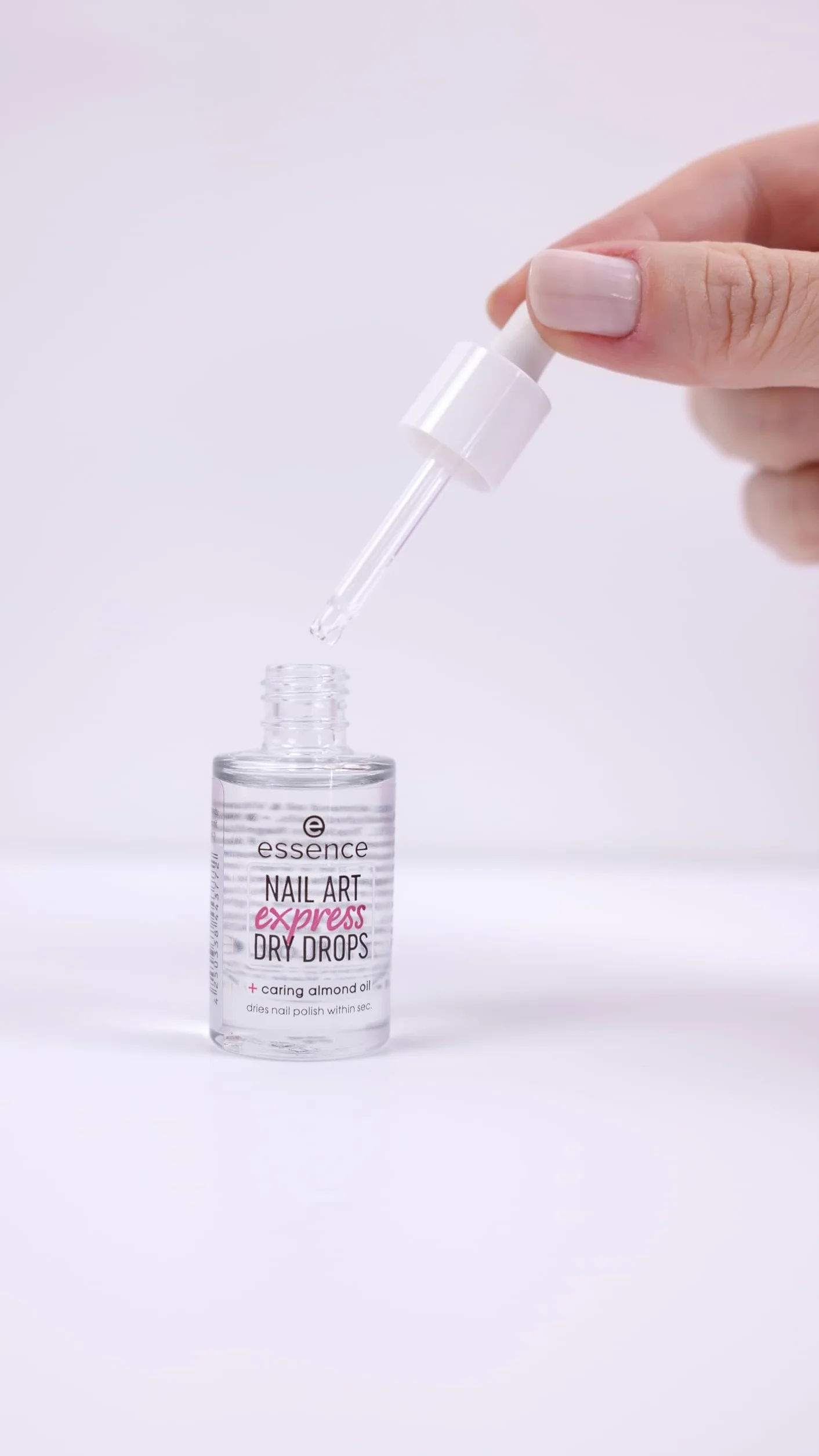 essence ekspresowe krople przyspieszające wysychanie lakieru (8ml)
