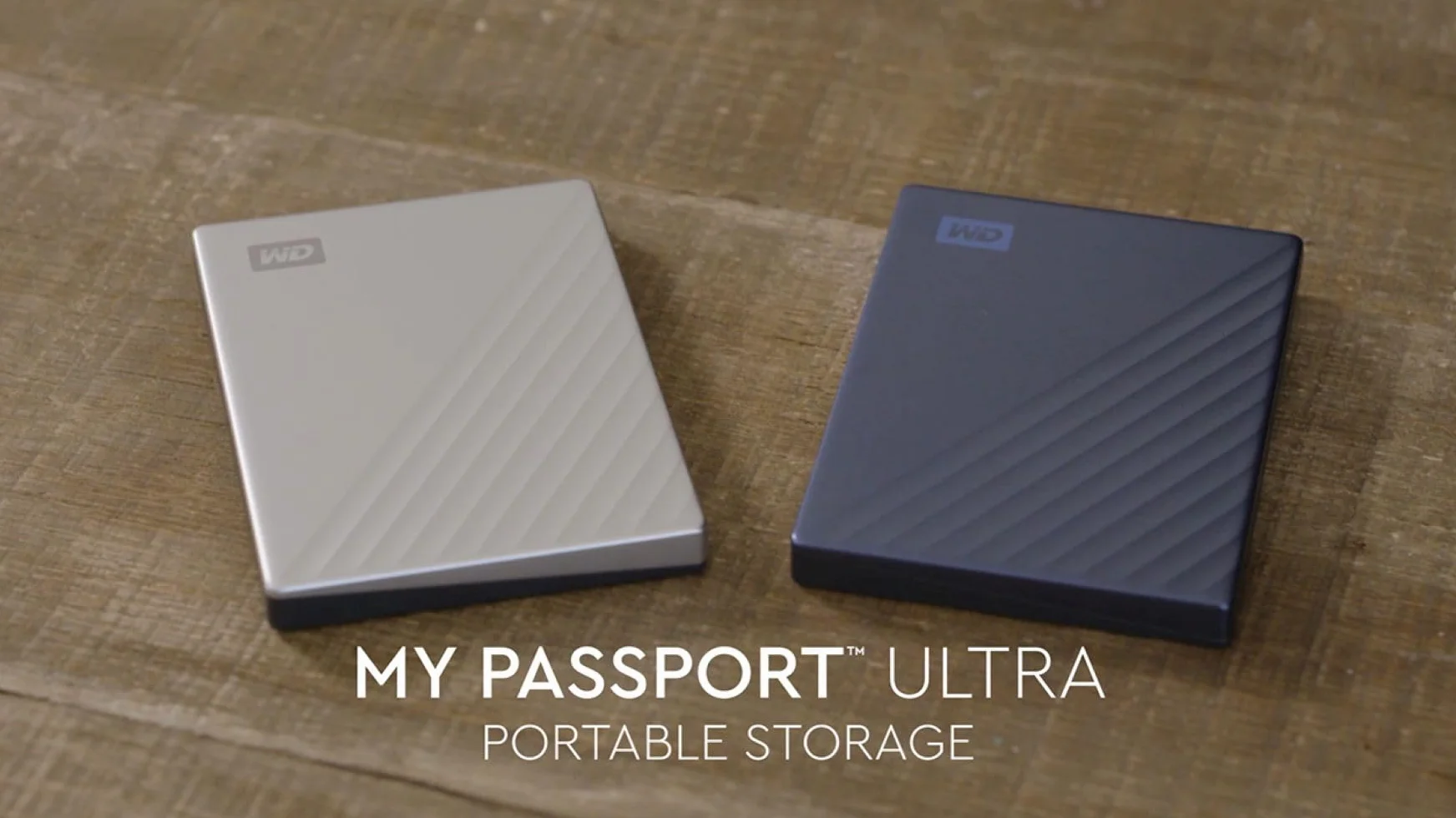 WD My Passport Ultra 6 TB (kompatybilny z PC, Xbox, PS4, oprogramowaniem do zarządzania urządzeniami i kopią zapasową z ochroną hasłem, szyfrowanie sprzętowe 256-bitowe AES) niebieski