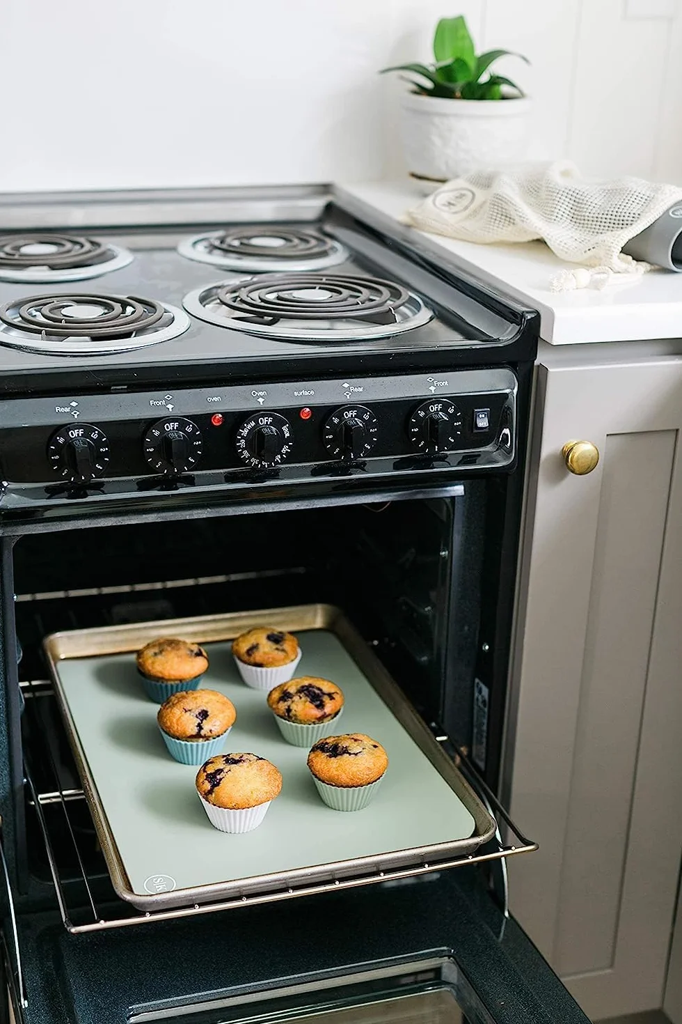 Lesipee Silikonowe foremki do muffinek zestaw 24 sztuk nie zawierają BPA