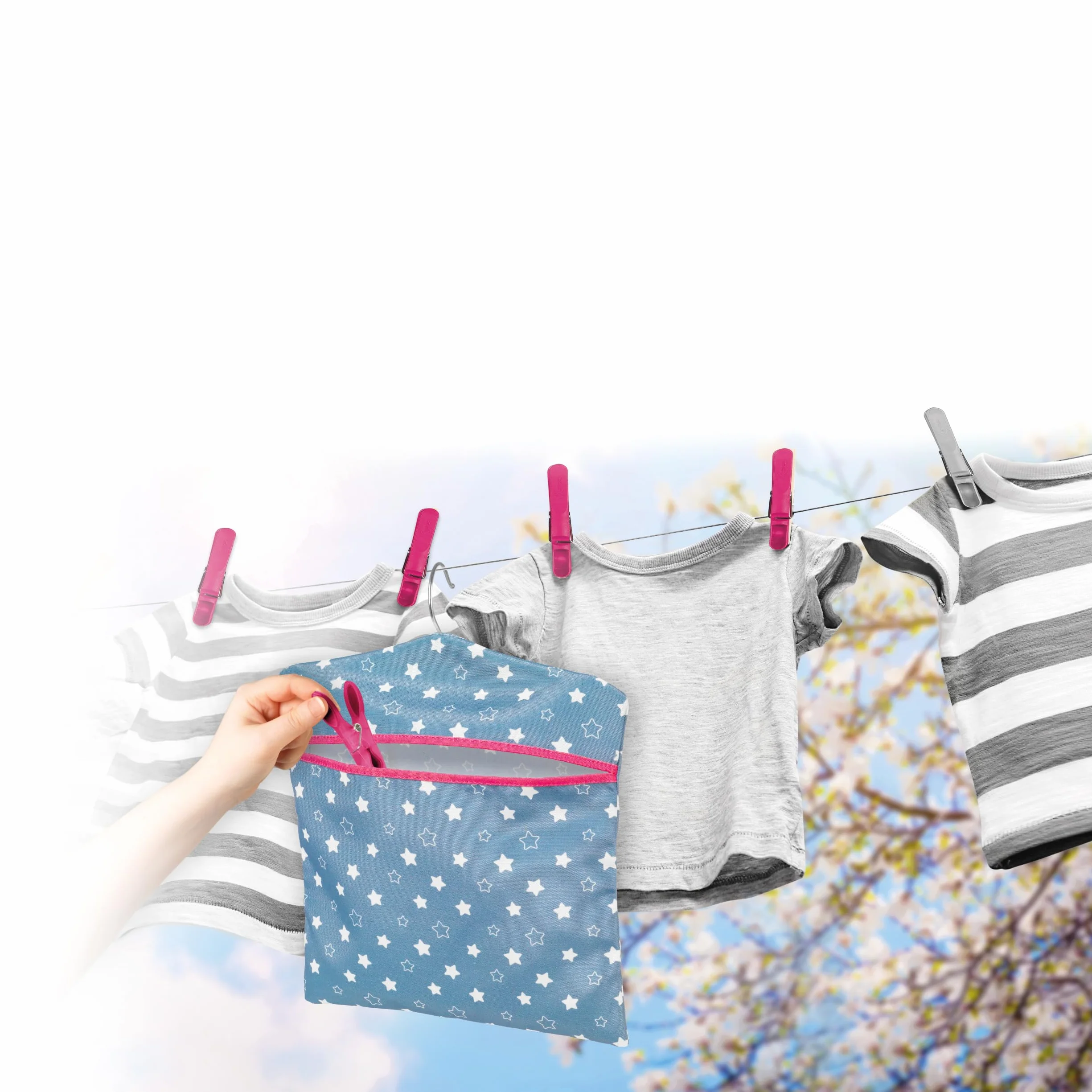 Kleeneze® KL081599EU7 Twinkle & Shine Hang On The Line Peg Bag | Easy Hanging Hook | Holds Up To 50 Pegs | 33 x 30cm | Blue/Pink/White