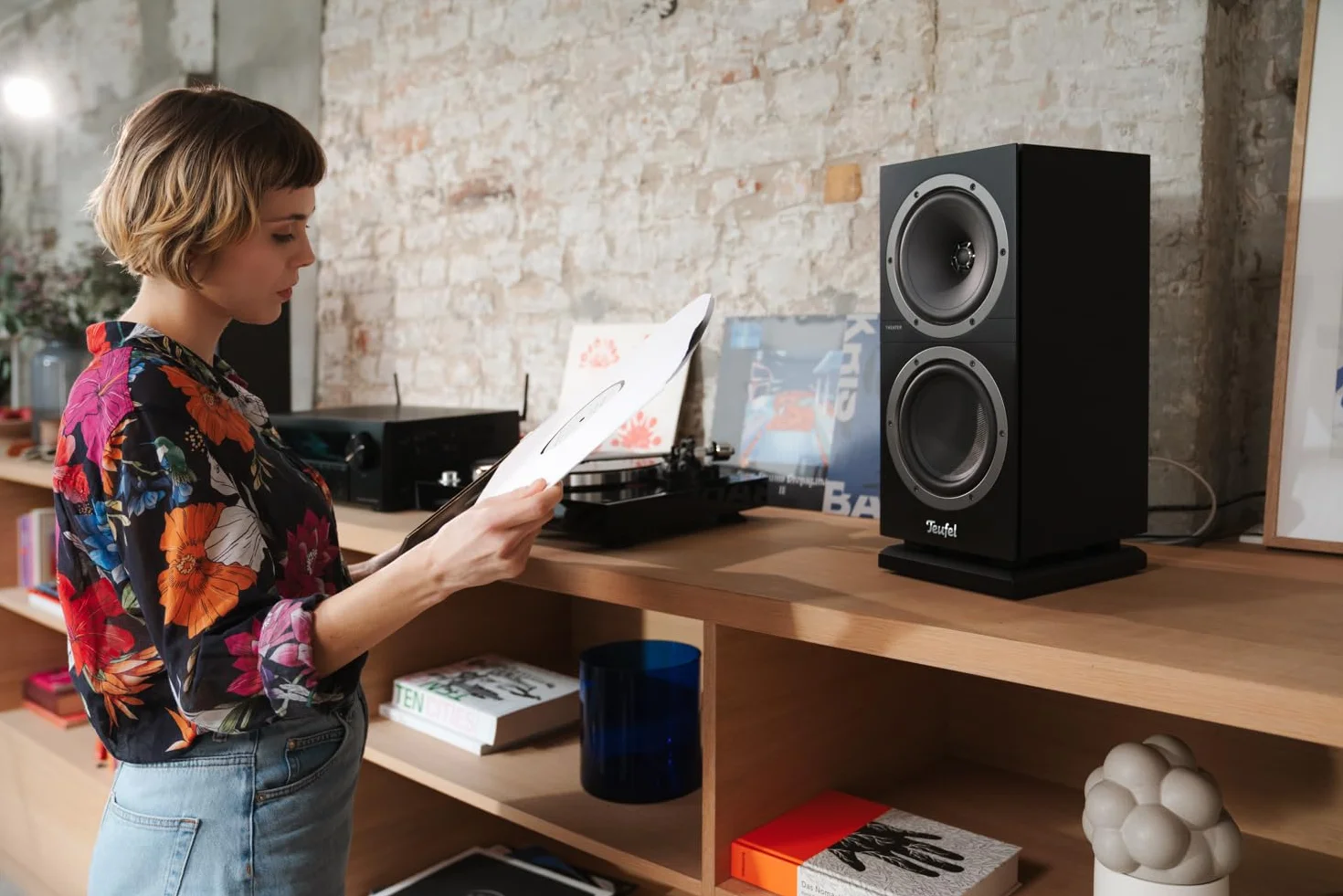 Kolumny podstawkowe THEATER 500S KOMBO 2 z amplitunerem stereo 2.1, radio FM/DAB+, Spotify Connect, Bluetooth, zintegrowany odtwarzacz CD