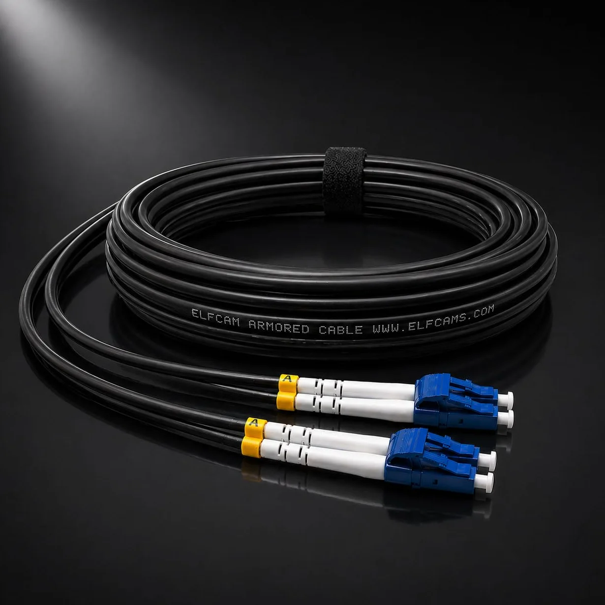Elfcam® - Stalowy kabel światłowodowy ekranowany na zewnątrz i wewnątrz LC/UPC do LC/UPC OS2 Duplex Pojedynczy 9/125μm LSZH, czarny (100M)