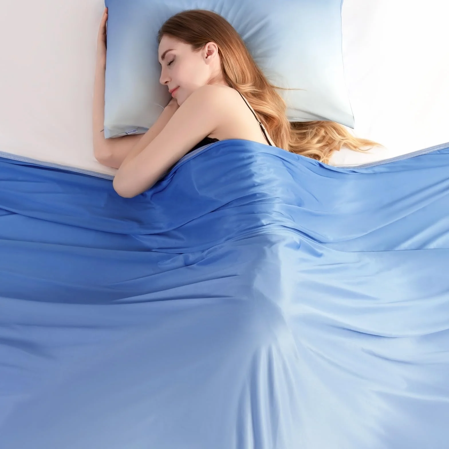 Elegear Q-Max 0,5 Arc-Chill koc chłodzący 200 x 220 cm niebieski gradient