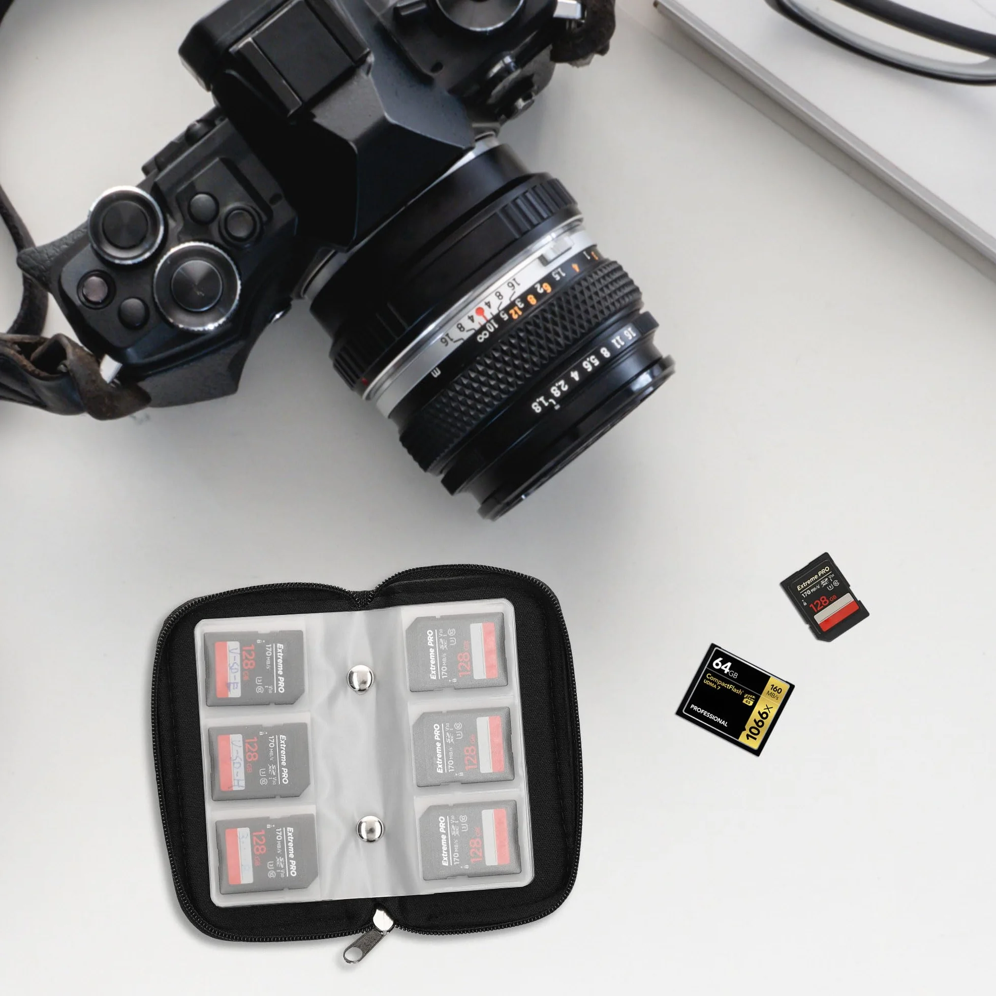 kwmobile Etui na karty pamięci, kompatybilne z Micro SD/SD/SDHC, etui ochronne na maks. 22 karty pamięci z naklejkami, czarne