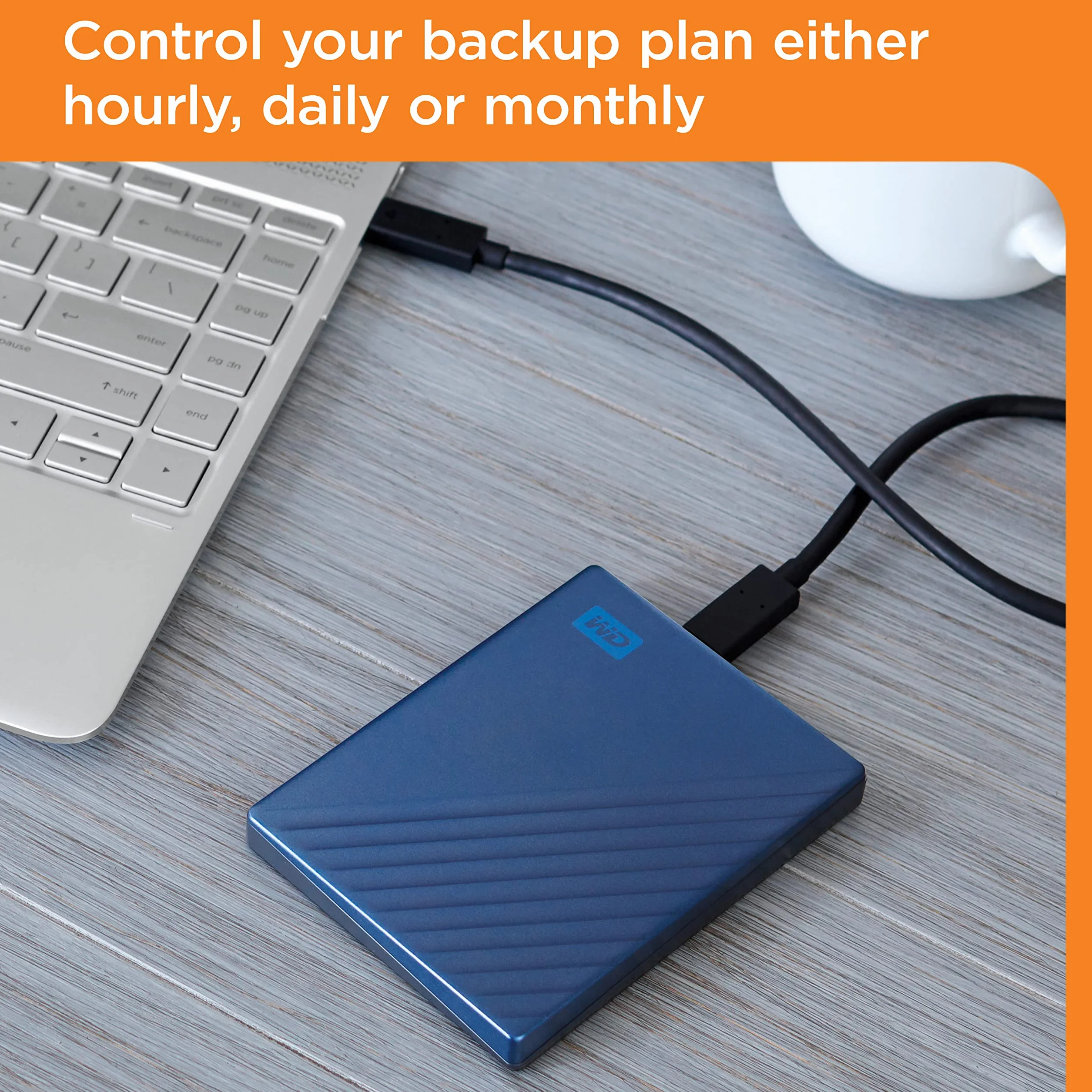 WD My Passport Ultra 6 TB (kompatybilny z PC, Xbox, PS4, oprogramowaniem do zarządzania urządzeniami i kopią zapasową z ochroną hasłem, szyfrowanie sprzętowe 256-bitowe AES) niebieski