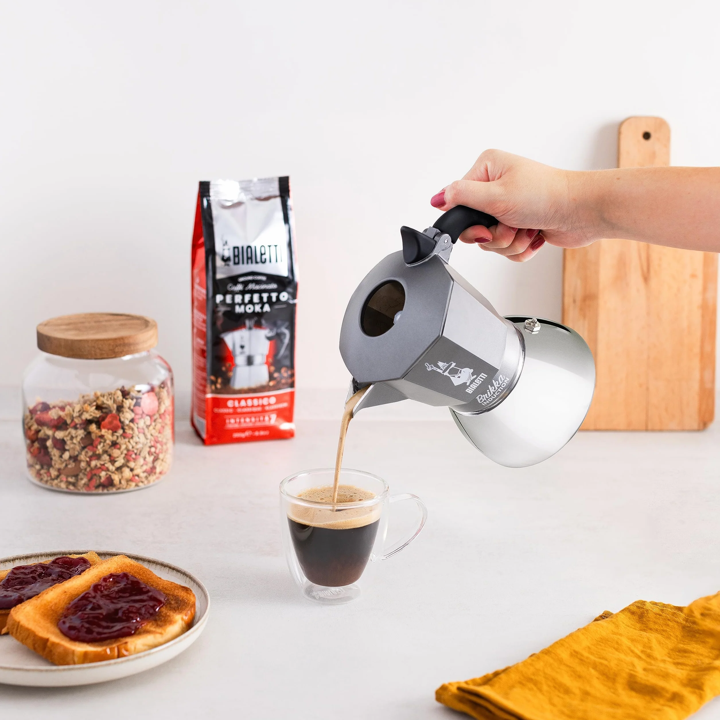 Bialetti Brikka Induction 4 filiżanki 160 ml ekspres do kawy indukcyjny podwójny aromat