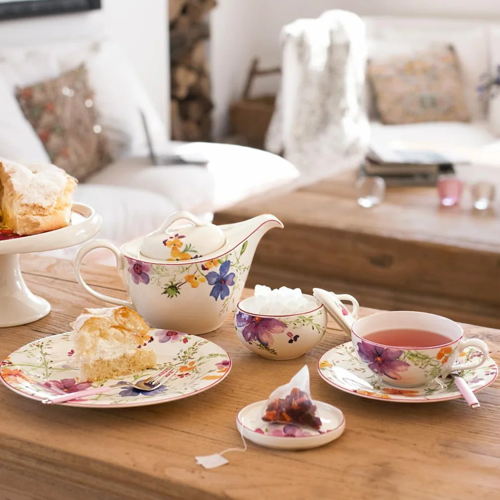 Villeroy & Boch - Mariefleur dzbanek do herbaty i kawy, 620 ml, kolorowy, nadaje się do mycia w zmywarce i kuchenki mikrofalowej, z pokrywką, porcelanowy naczynie