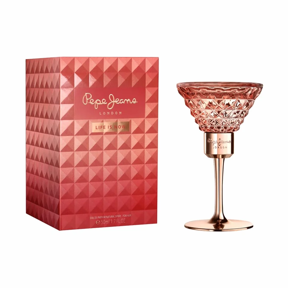 Pepe Jeans Life Is Now For Her Perfumy Damskie Woda perfumowana 50 ml Kwiatowy i Orientalny Zapach Prezenty Kobiety Perfumy Kobiety | Woda perfumowana i orientalna, zapachy kwiatowe, perfumy damskie