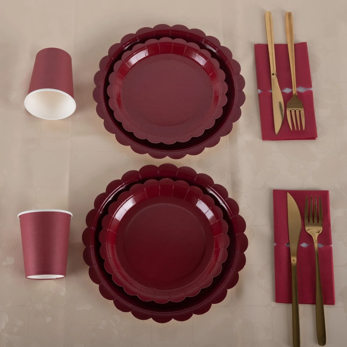 Papierowe talerze serwetki kubki zastawa stołowa 18 cm 23 cm 30 gości imprezowa