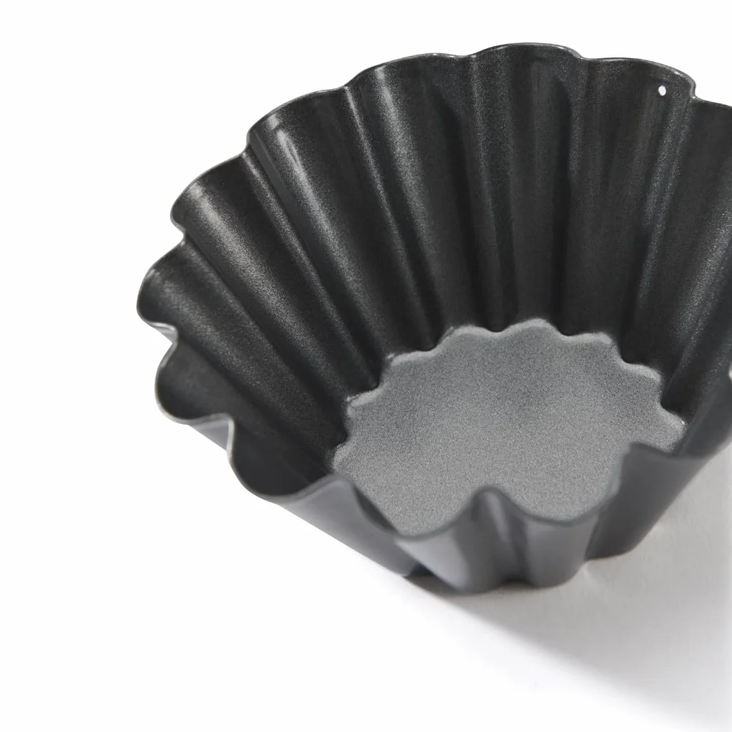 de Buyer Foremka Brioche ze stali nieprzywierającej 10 x 4,5 cm 4702.10 czarna