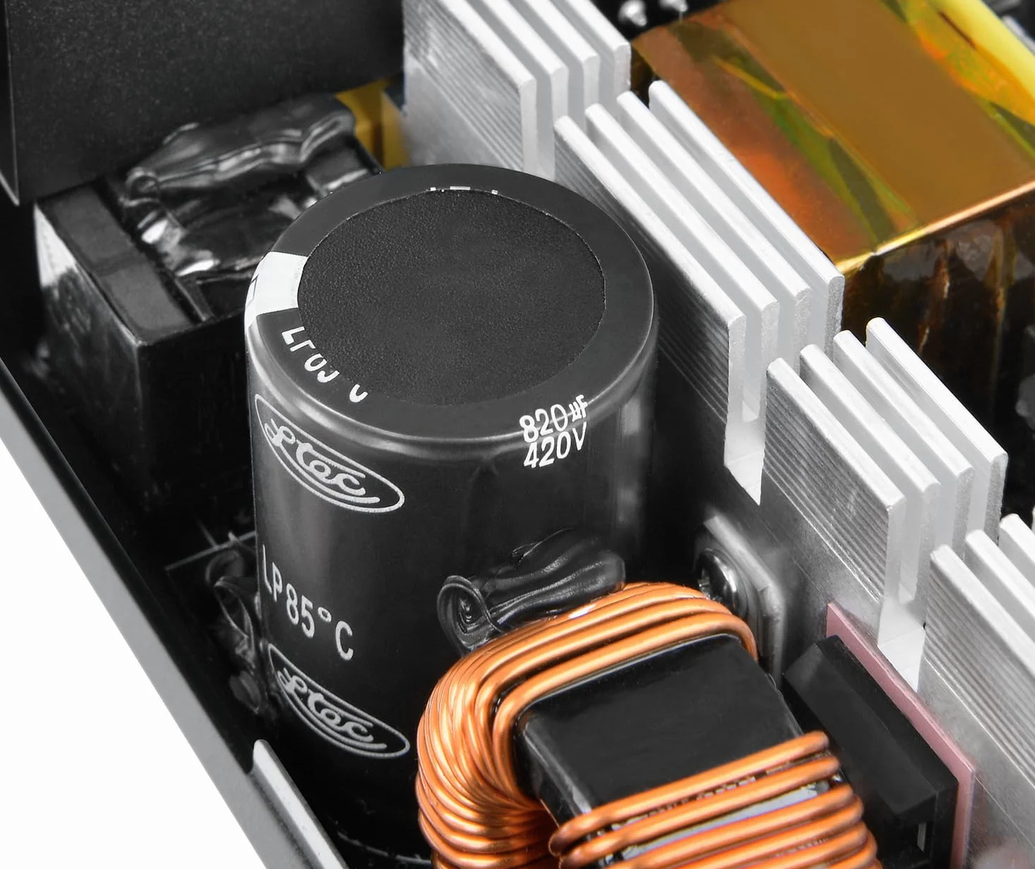Thermaltake Toughpower GT 1200W | ATX 3.1 | PCIe 5.1 | 80+ GOLD | Modular