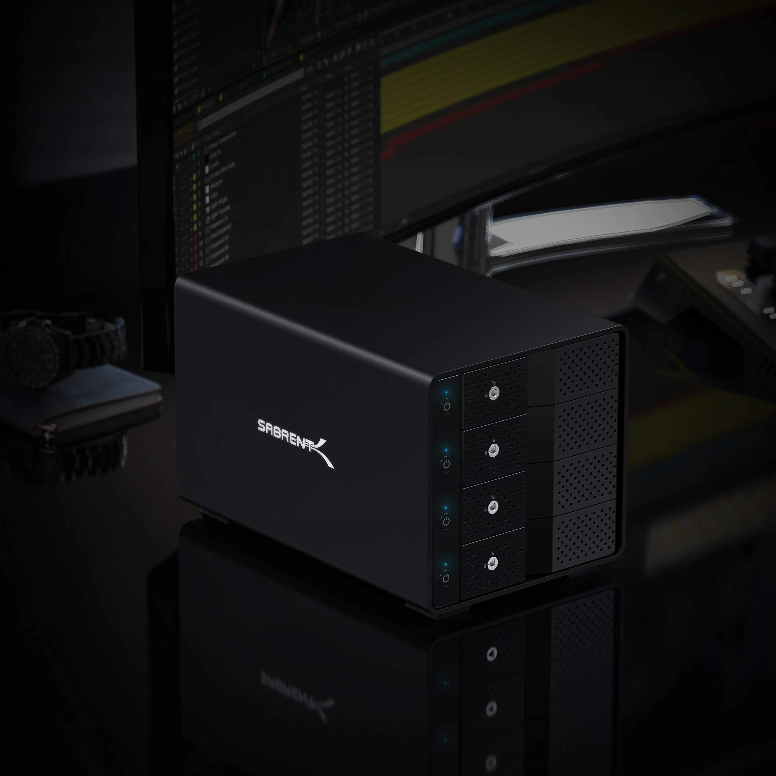 SABRENT 4-wnękowa stacja dokująca do dysku twardego, SSD HDD 2.5 3,5-calowa stacja dokująca SATA, zewnętrzna obudowa SSD, klonowanie offline, przełączniki ON/OFF, bez narzędzi, kable USB typu A i C w