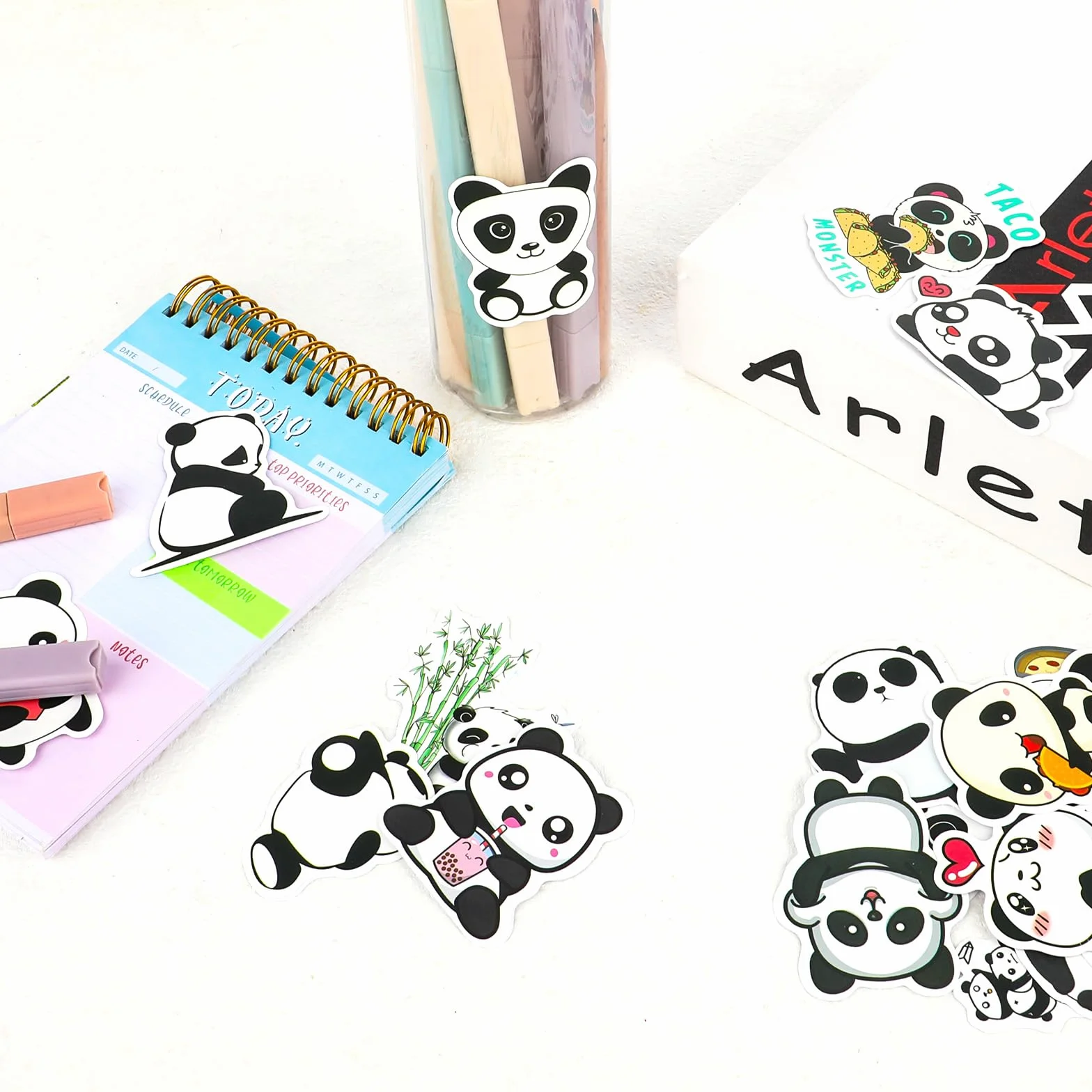 Molain 50 szt. naklejek panda, wodoodporne winylowe panda, scrapbooking, kalkomania, panda, dekoracje imprezowe, urocze naklejki z kreskówek, na butelkę z wodą, laptopa, scrapbookingu, deskorolkę,
