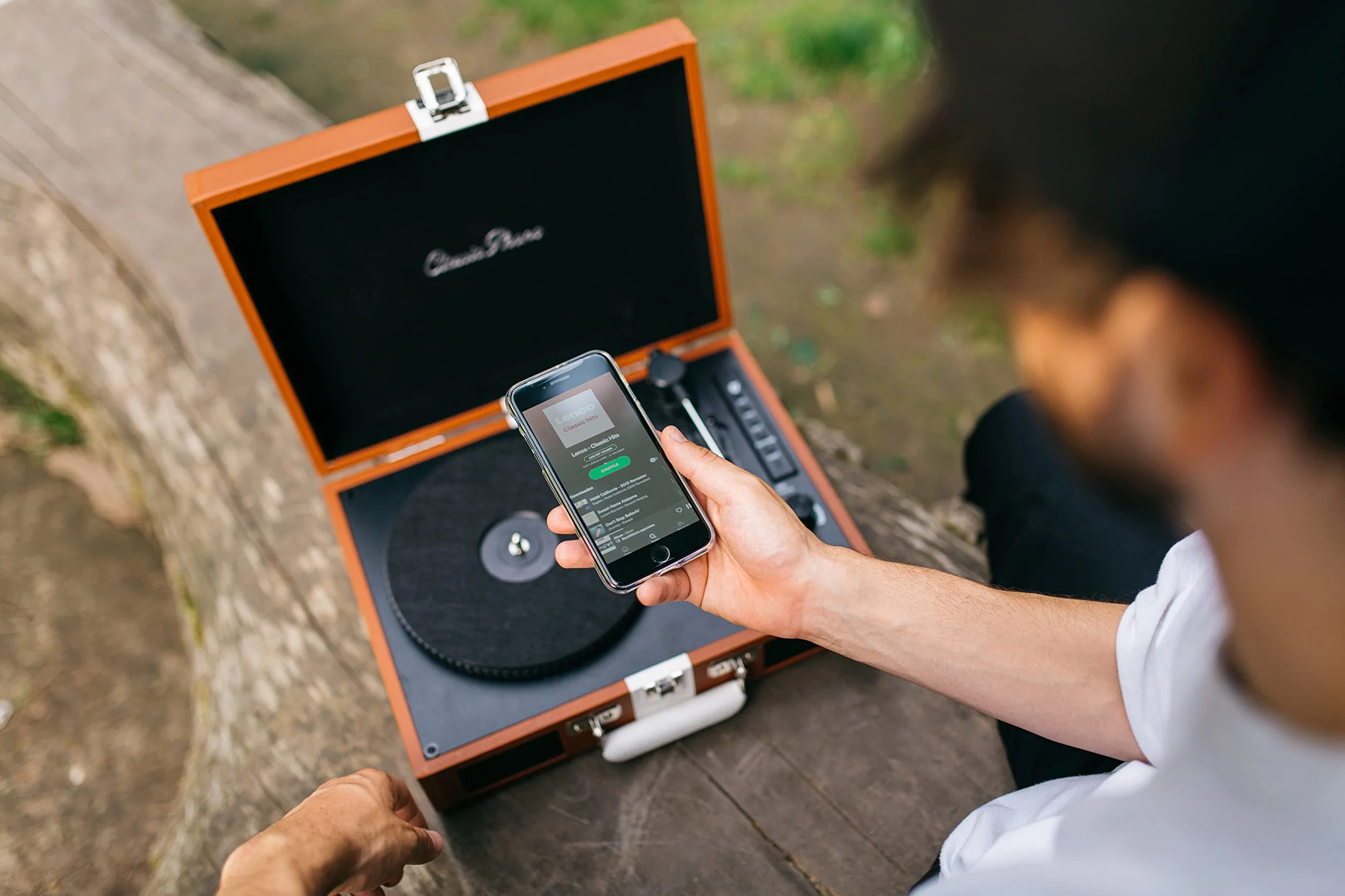 Lenco Wzmocniony gramofon (Tt-120 Brown), z głośnikami i Bluetooth 5.0
