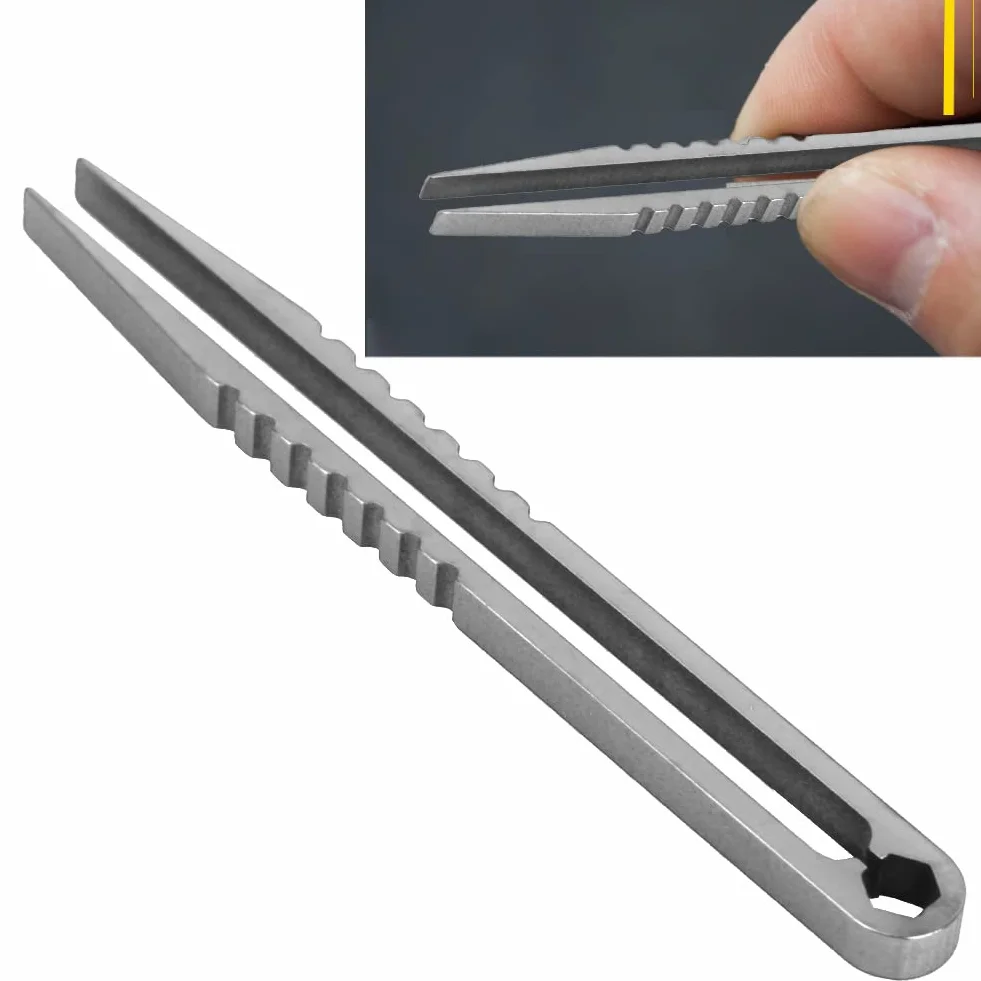 Alomejor EDC Titanium mini pęseta z precyzyjnymi ząbkowanymi końcówkami, do kuchni ogrodowej, wewnątrz i na zewnątrz