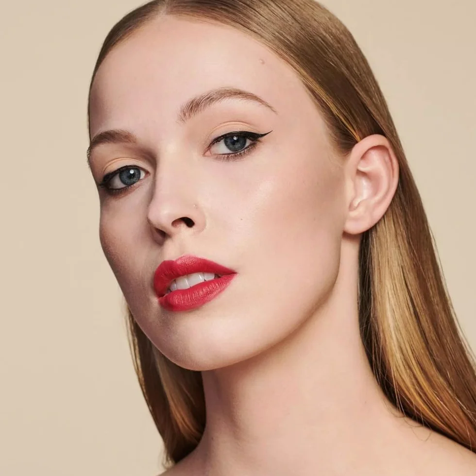 Catrice Konturówka do ust Plumping, nawilżanie, długotrwały, matujący, intensywny kolor, matowy (0.35g)