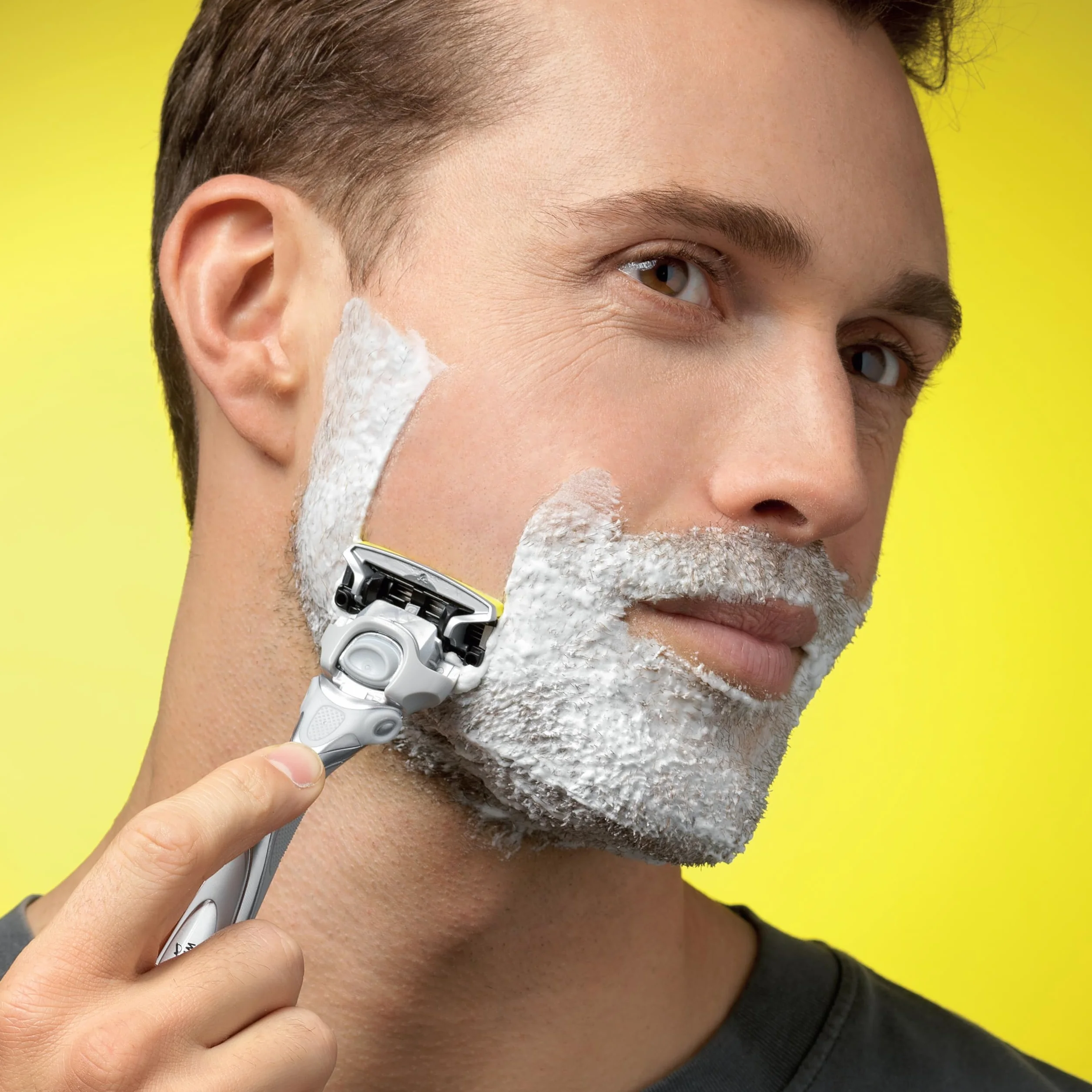 WILKINSON SWORD Hydro 5 Ultimate maszynka do golenia dla mężczyzn, technologia amortyzacji, żel nawilżający i precyzyjny trymer, uchwyt + 1 ostrze