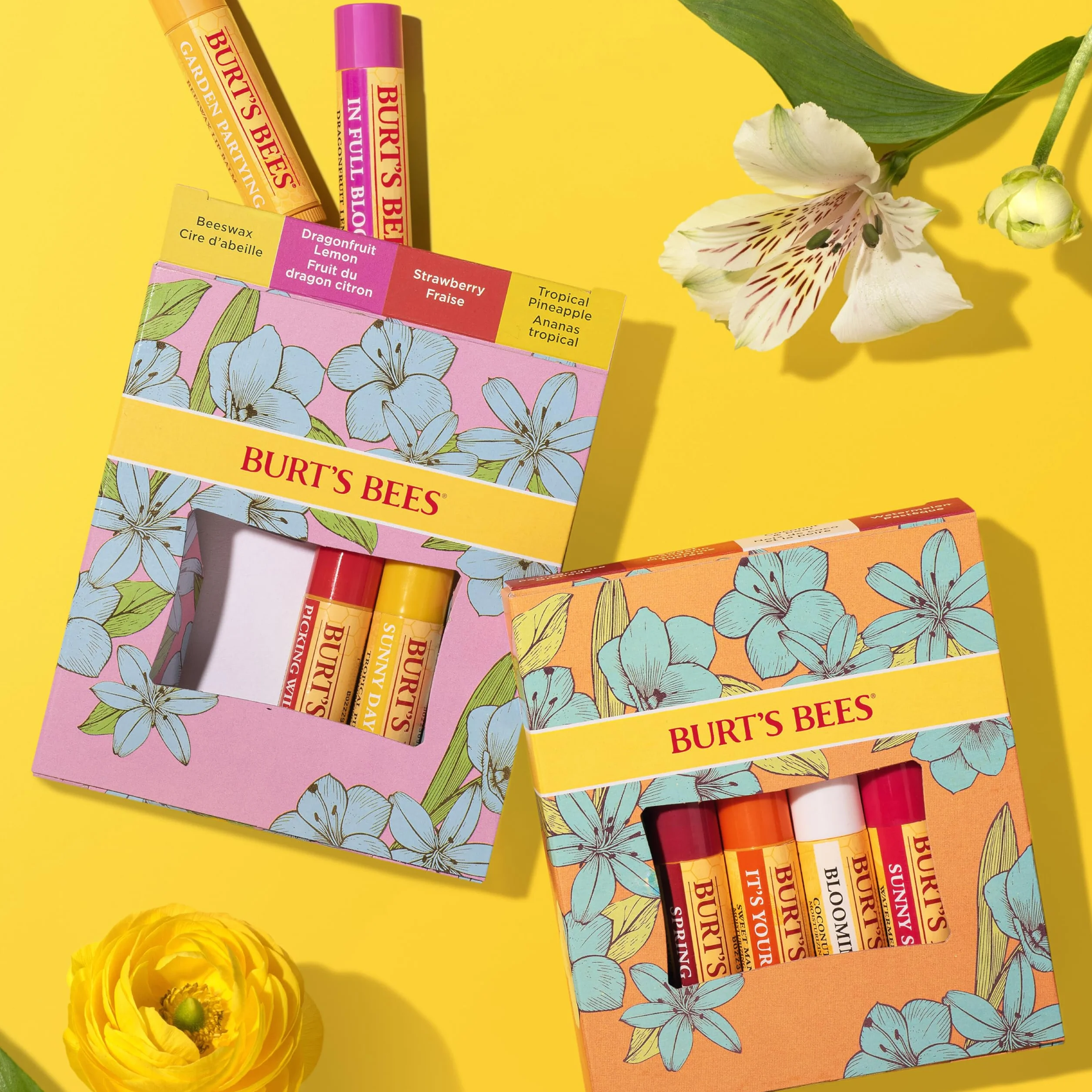 Burt's Bees Balsam do ust, wosk pszczeli, truskawka, tropikalny ananas, smoczy owoc cytryny, w pełnym rozkwicie, 4 x 4,25 g