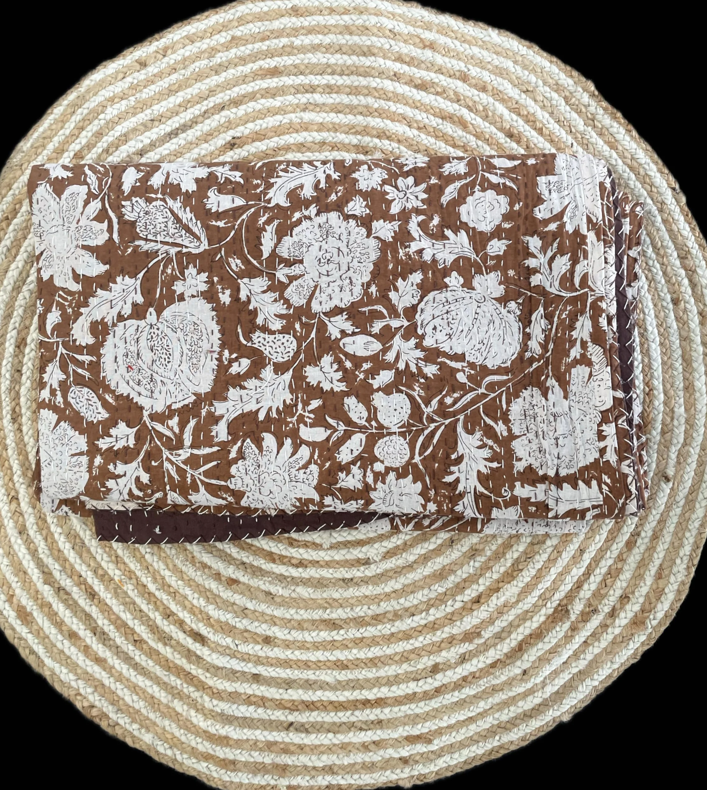 Koc Kantha bawełniany ręcznie robiony narzuta queen size 152x228 cm boho ciemnobrązowy