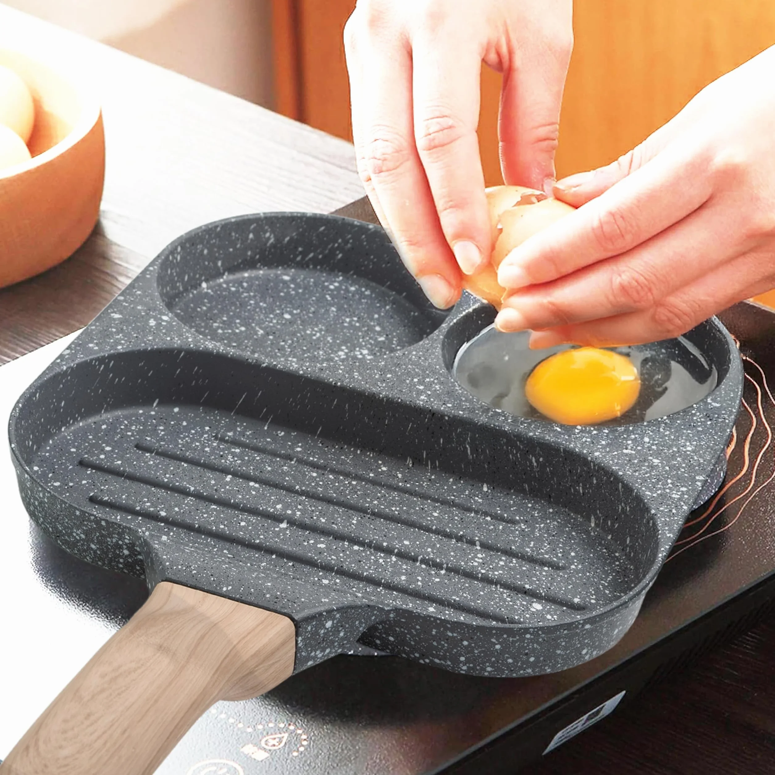 IPEA Nieprzywierająca patelnia do naleśników do indukcji i gazu – 21 cm, aluminiowa patelnia antyadhezyjna, do omletów, naleśników, jaj, hamburgerów, patelni z 4 formami - Super wygodny uchwyt