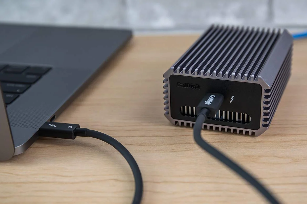 CalDigit Connect 10G – Thunderbolt 3 do 10 Gb adapter Ethernet dla komputerów Mac i PC