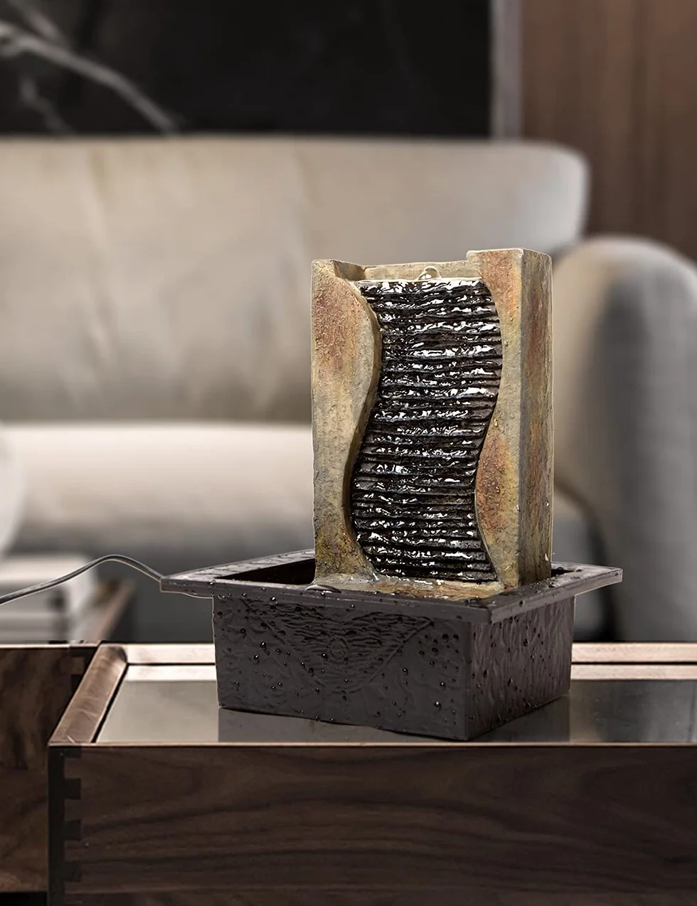 SEINHIJO Wewnętrzna fontanna stołowa Zen kaskadowa Feng Shui wodospad dekoracja domu stół centralny element relaksacyjny prezenty ze światłami LED 27 cm wielokolorowy