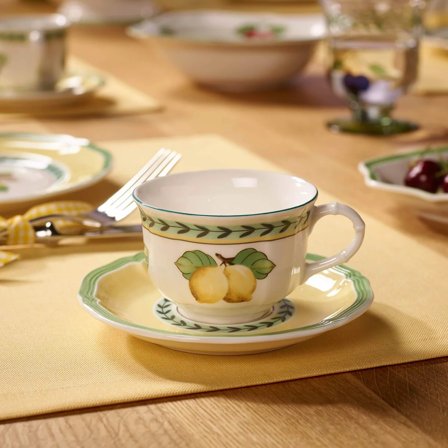 Villeroy und Boch French Garden Fleurence spodek 15 cm porcelana biała/kolorowa