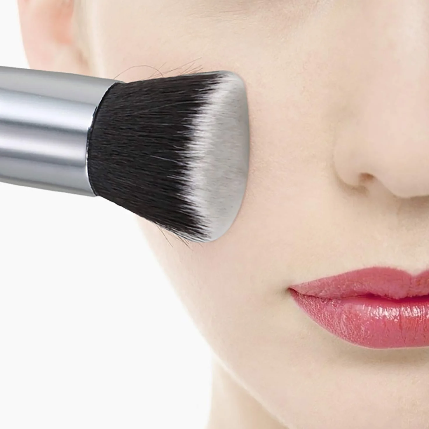 TRIXES Pędzel do podkładu – płaski pędzel Kabuki Brush Blender – kompletne zastosowanie do korektora, pudru, kremu i płynnego makijażu – gęste, premium syntetyczne włókna do polerowania i nakładania