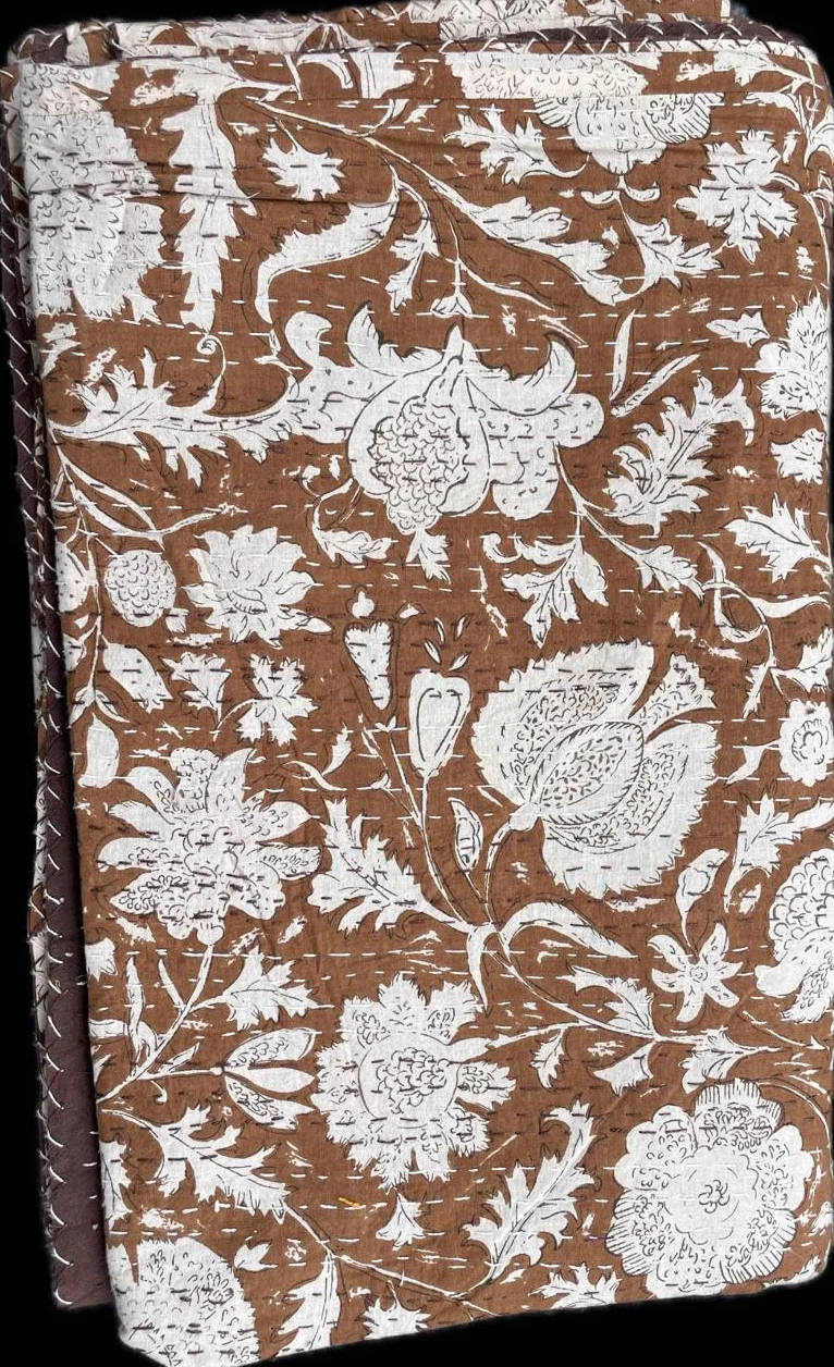 Koc Kantha bawełniany ręcznie robiony narzuta queen size 152x228 cm boho ciemnobrązowy