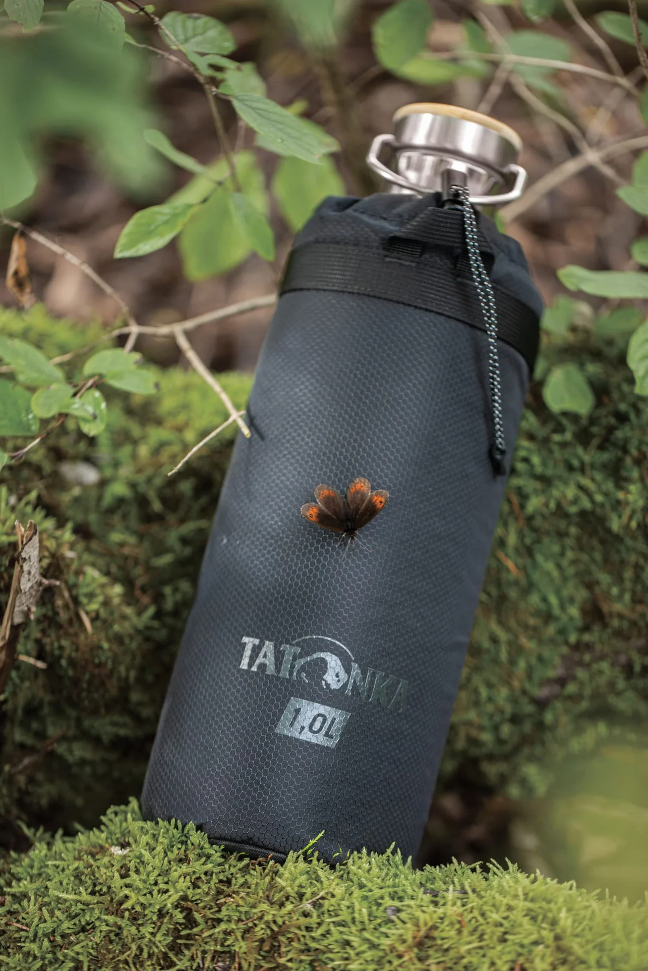 Tatonka Thermo Bottle Cover 1 l – pokrowiec izolacyjny na butelkę czarny