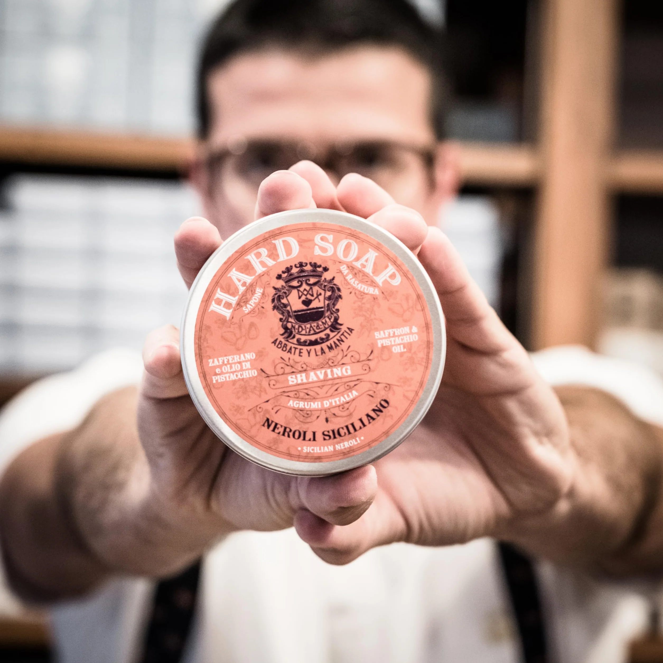Mydło do golenia Neroli Siciliano – nawilżające, rozjaśniające i przeciwstarzeniowe – olejek szafranowy i pistacjowy – 150 g – Made in Italy