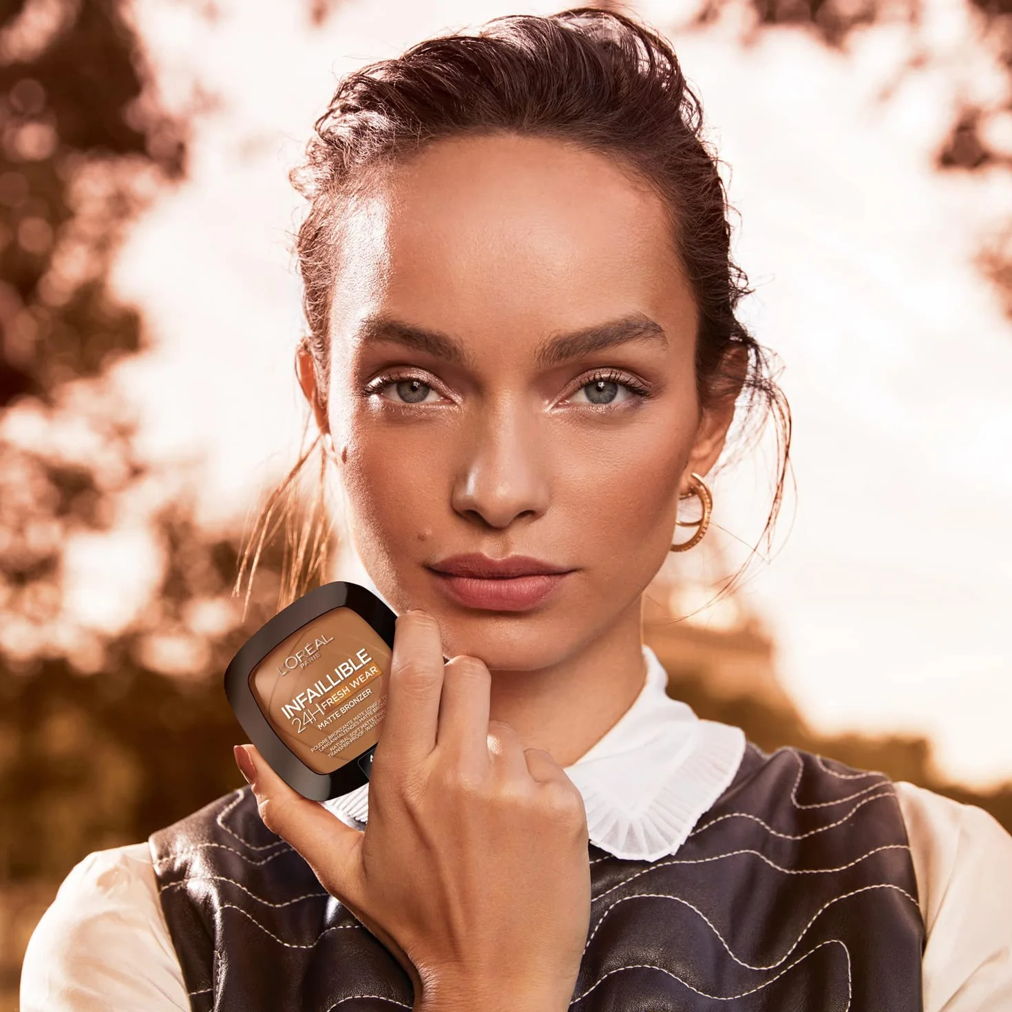L'Oréal Paris Długotrwały i kryjący bronzer, dla naturalnej i matowej opalenizny, Infaillible 24h Fresh Wear Soft Matte Bronzer, kolor: 300 Light Medium, 1 sztuka