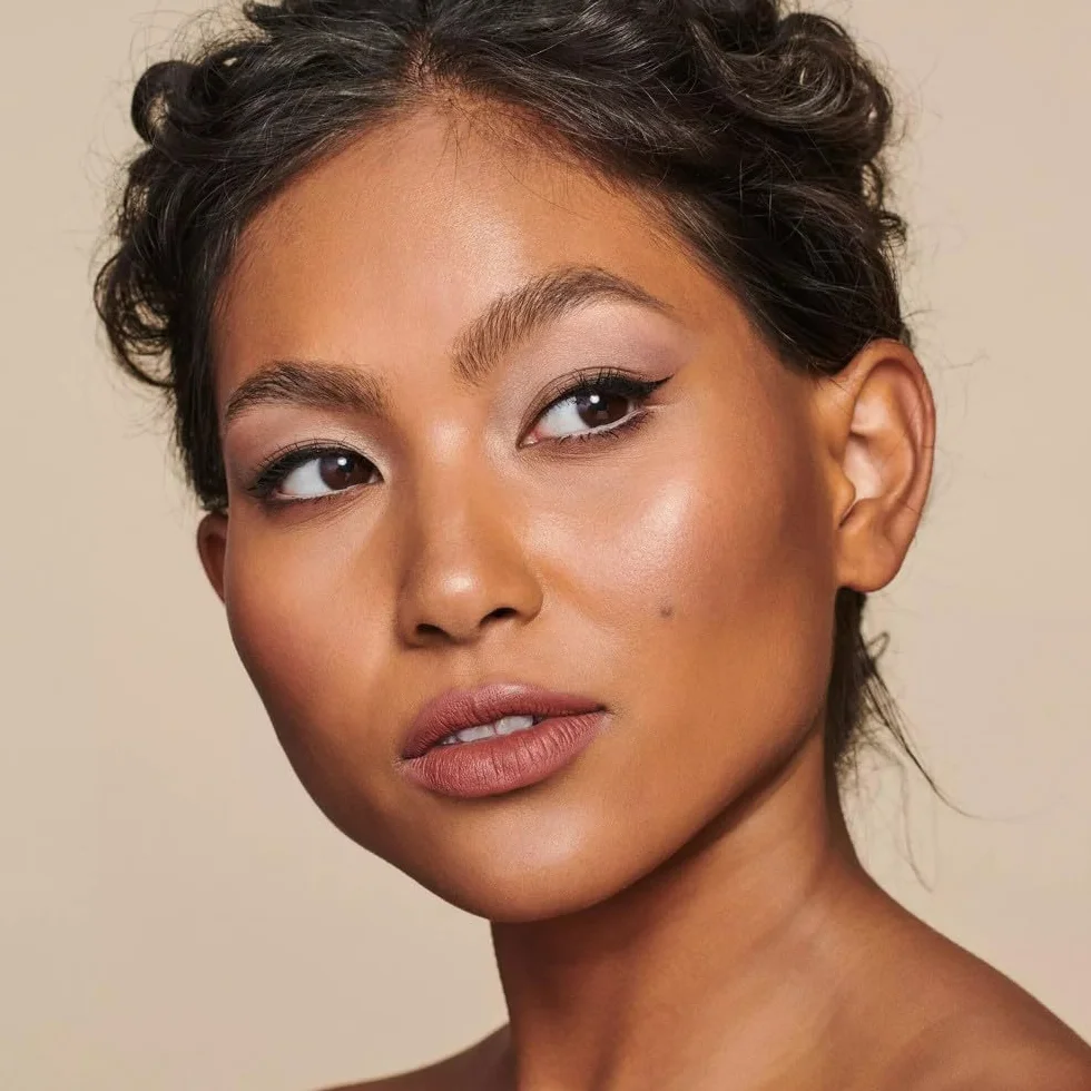 Catrice Konturówka do ust Plumping, nawilżanie, długotrwały, matujący, intensywny kolor, matowy (0.35g)
