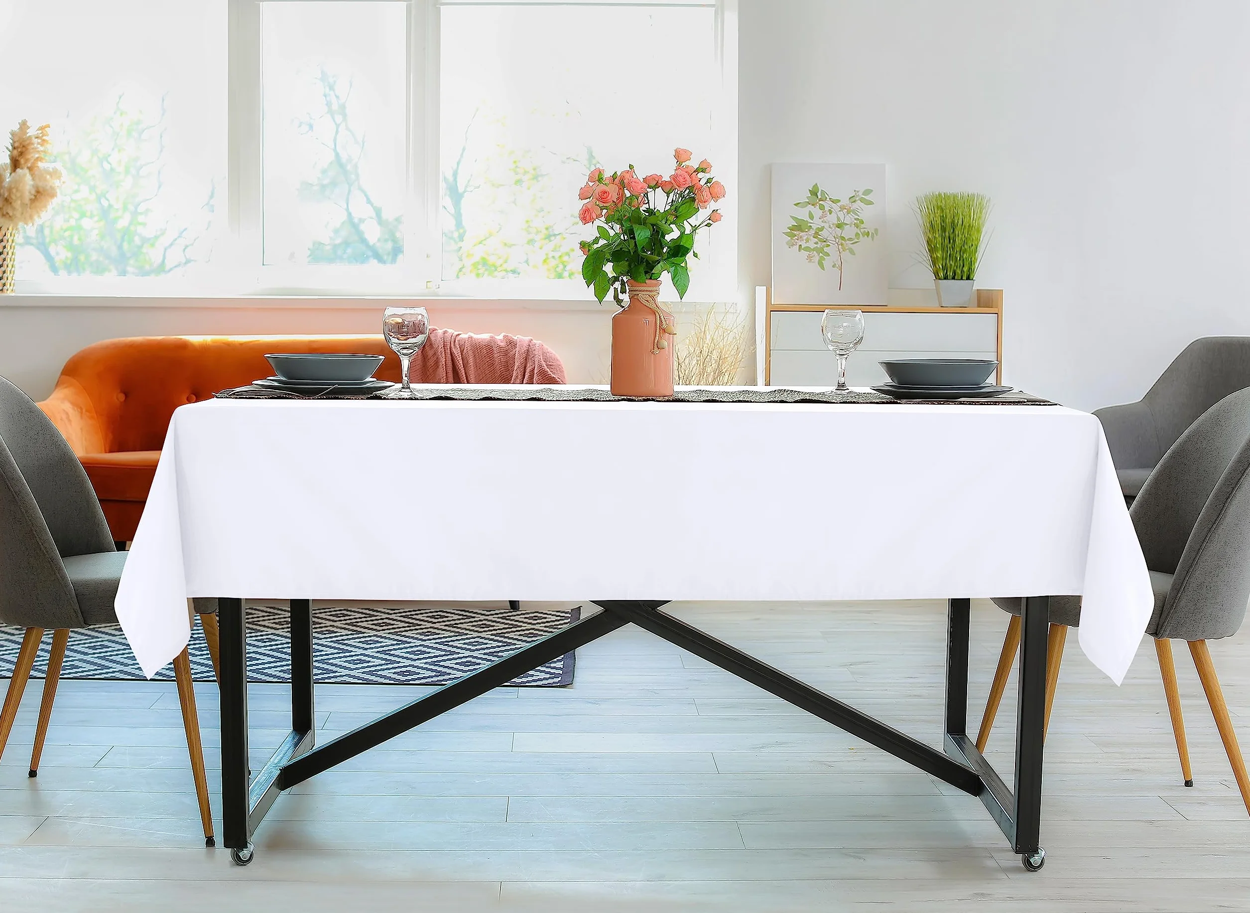 Utopia Kitchen Obrus z poliestru 140 x 240 cm (2 sztuki, biały) obrus nadający się do prania w pralce, idealny na imprezy, imprezy, wesela i do restauracji (55 x 95 cali)