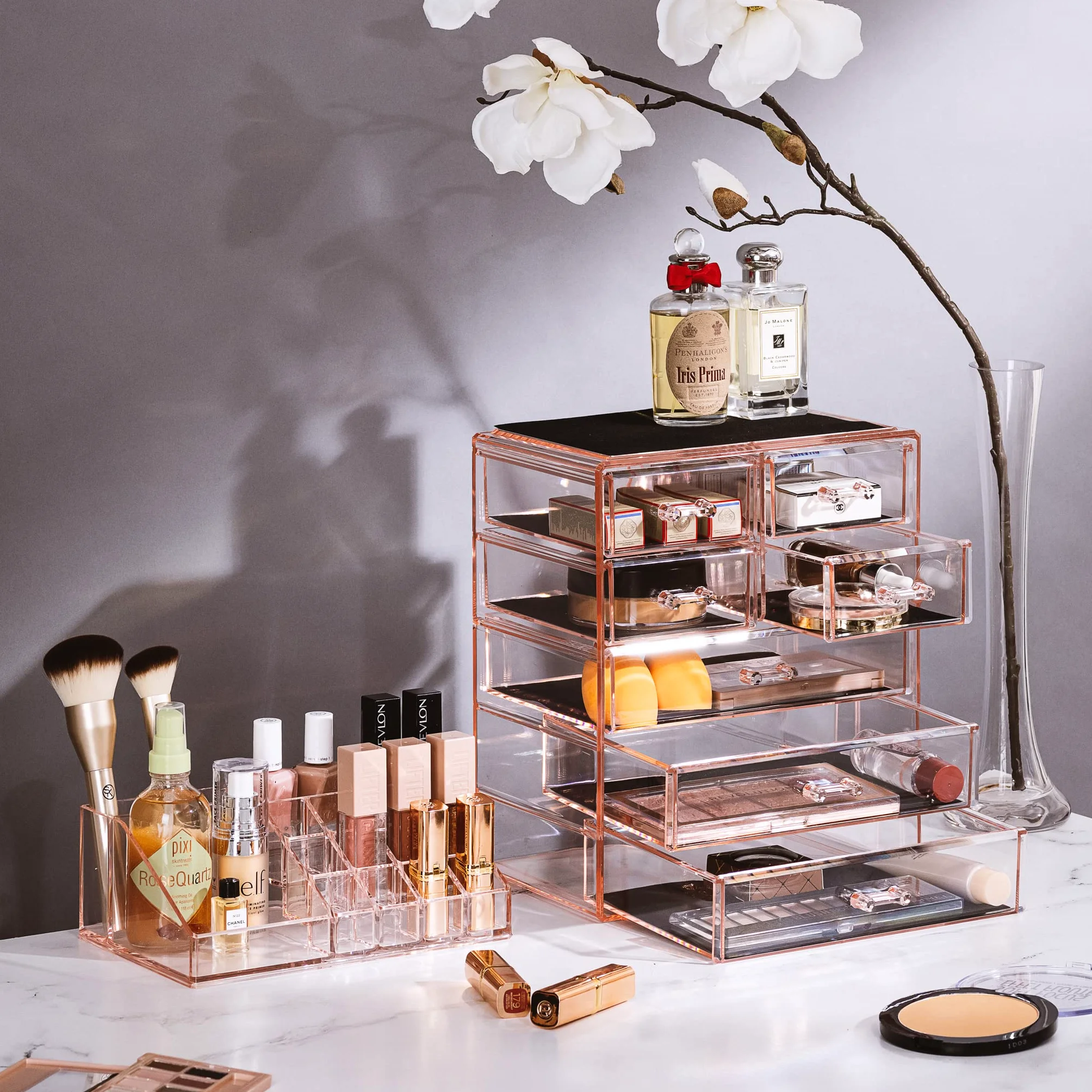 Sorbus Przezroczysty organizer na kosmetyki do makijażu - przechowywanie makijażu i biżuterii, etui i ekspozycja, przestronny design, uchwyt na komodę, łazienkę, toaletkę i blat (3 duże, 4 małe