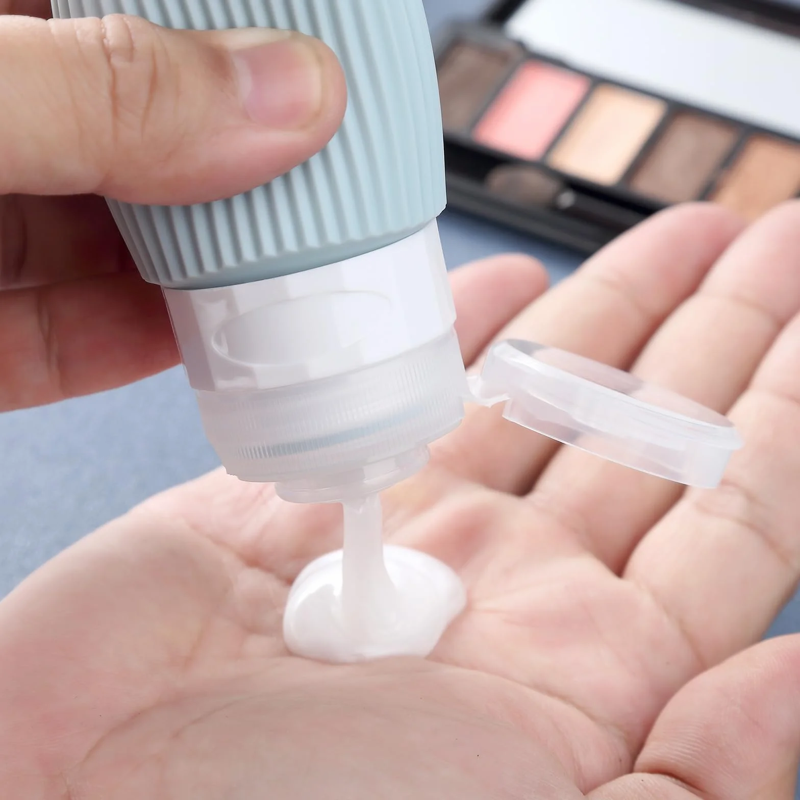 Gemice Silikonowe butelki podróżne, zestaw 60 ml, 4 sztuki butelek podróżnych, do napełniania, do bagażu podręcznego, szczelne, butelki kosmetyczne do napełniania, pojemniki nie zawierają BPA,
