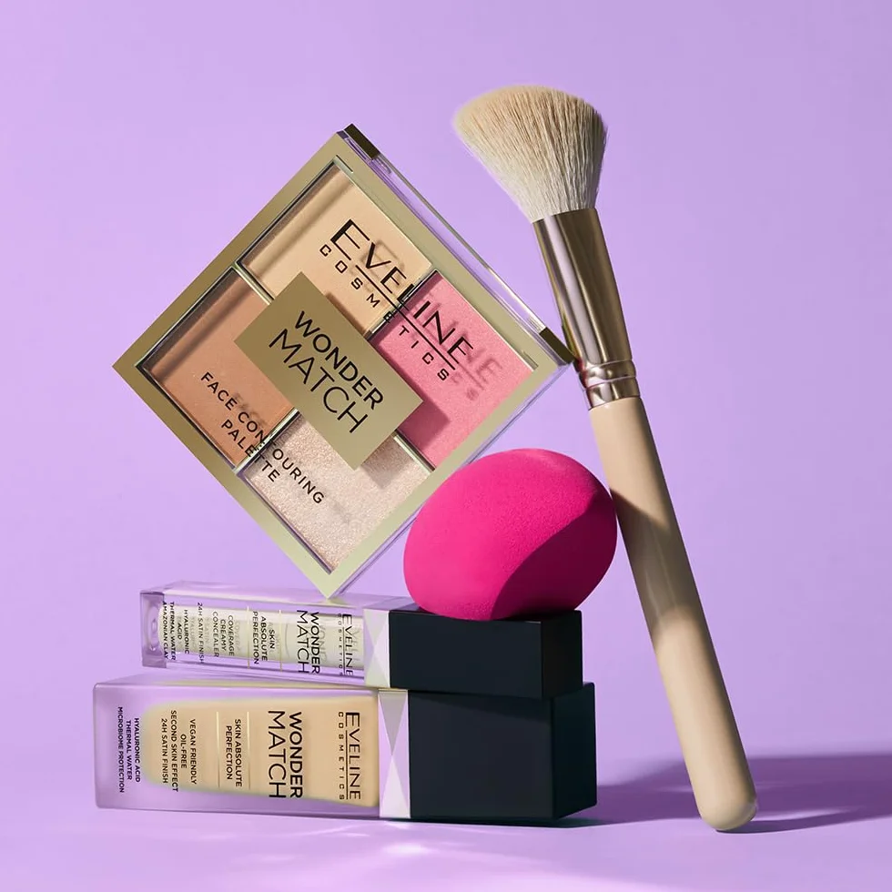 Eveline Cosmetics Wonder Match wielofunkcyjna wegańska paleta do twarzy z bronzerem, różem, rozświetlaczem i pudrem utrwalającym – o zapachu czekolady