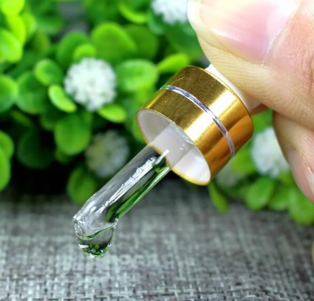 Upstore 12 butelek z zakraplaczem, szklane, 3 ml, do olejków eterycznych, kosmetyków, zakraplacza do oczu, aromaterapii, perfum, próbek ataru