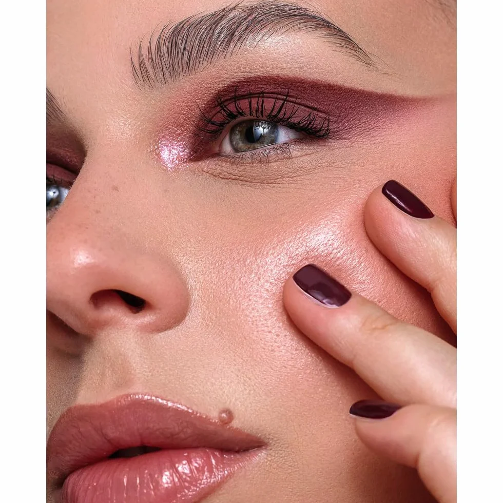 Catrice Konturówka do ust Plumping, nawilżanie, długotrwały, matujący, intensywny kolor, matowy (0.35g)