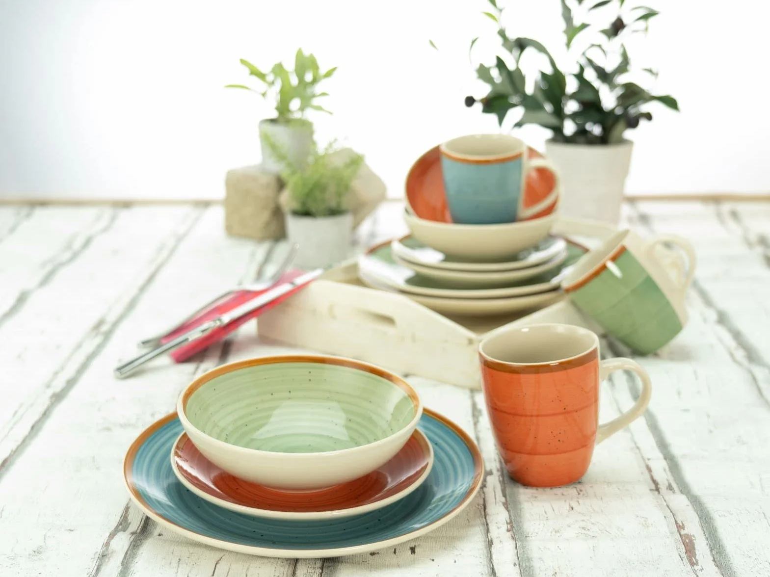 CreaTable, 22851, seria Country, 24-częściowy zestaw naczyń, serwis kombi z kamionki, nadaje się do mycia w zmywarce i używania w kuchence mikrofalowej, wysokiej jakości produkcja