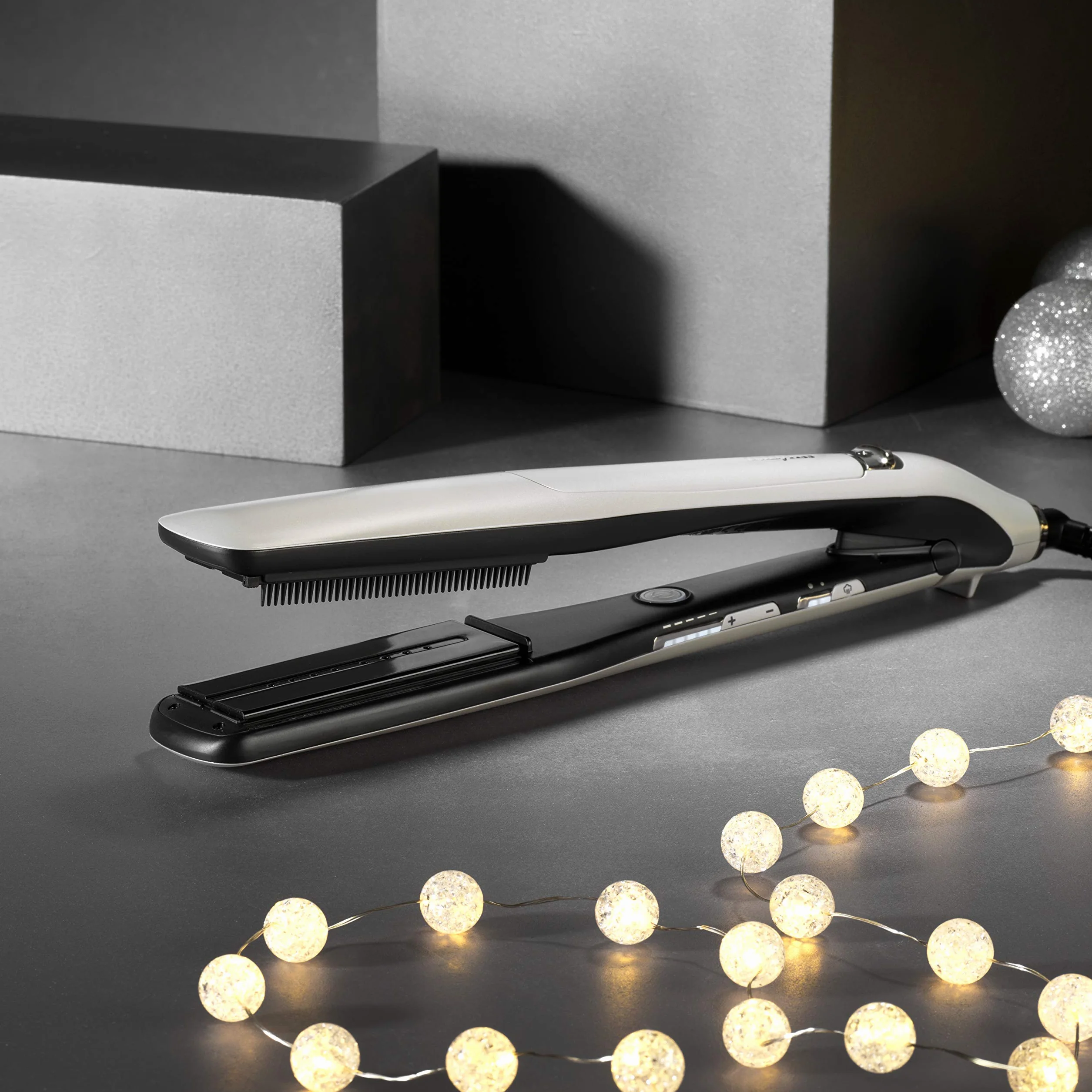 Prostownica parowa BaByliss Steam Lustre, dla większej gładkości i połysku