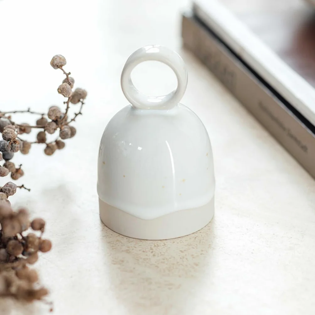 Villeroy & Boch like. dzwonek stołowy Winter Glow, dekoracja świąteczna z porcelany Premium