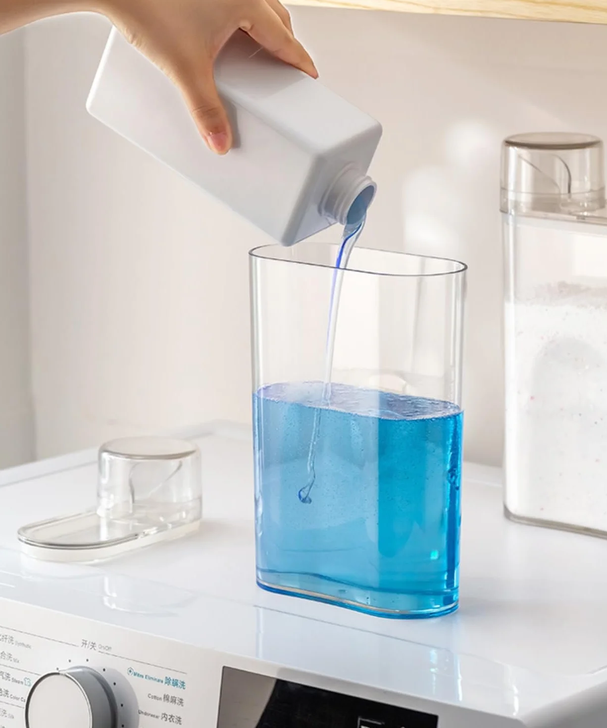 Dozownik detergentów do prania 1300 ml pojemnik na koraliki do zmiękczania tkanin