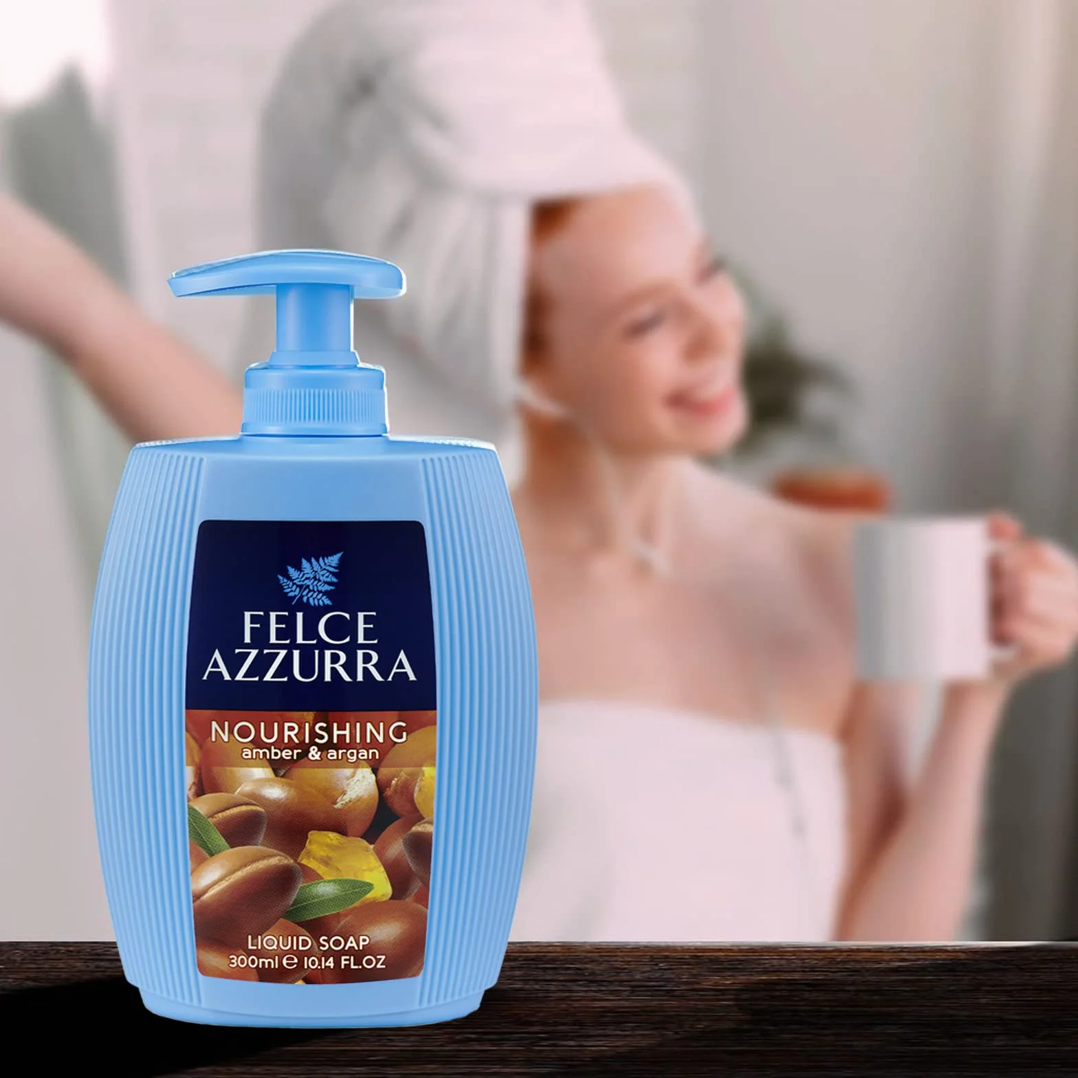 Felce Azzurra Amber & Argan mydło w płynie – dozownik mydła z przyjemnie ciepłą nutą zapachową bursztynu i ekstraktami arganowymi – 1 opakowanie (1 x 300 ml)