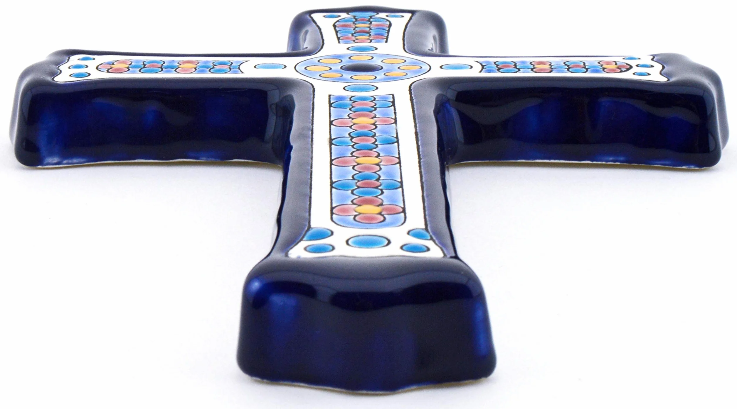 Ceramiczny krzyż dekoracyjny ART ESCUDELLERS CROSS MODEL 06 ręcznie malowany cuerda seca niebieski 15,5 x 21 cm